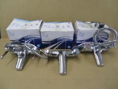(T1) 3 X Various Brand New Swan Bath Mixer Taps. Total Lot Rrp £357. Uk Delivery Available. We Can