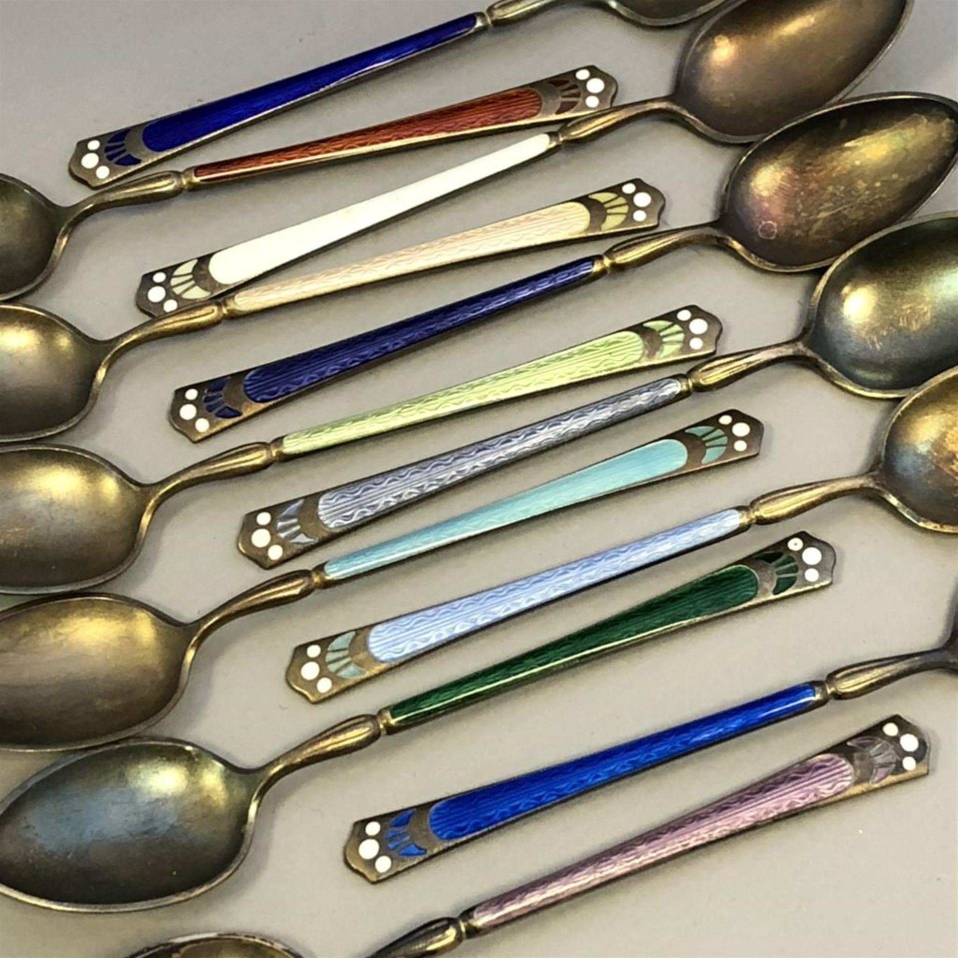 Cased Set of 12 Silver and Enamel Demitasse Spoons - David Andersen - Norway - Image 3 of 4