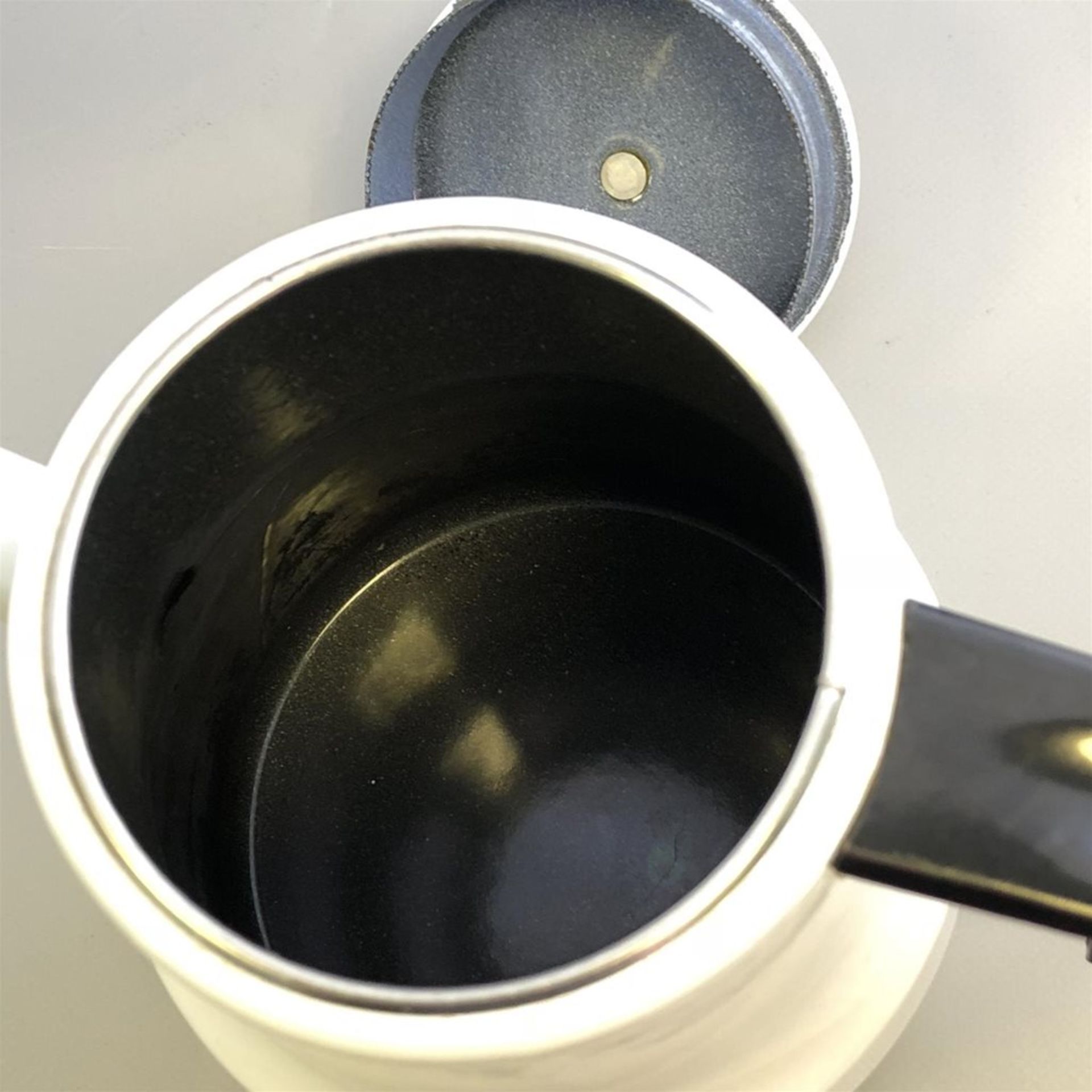 Scandinavian Design Enamel Coffee Pot - Unmarked - Image 2 of 4