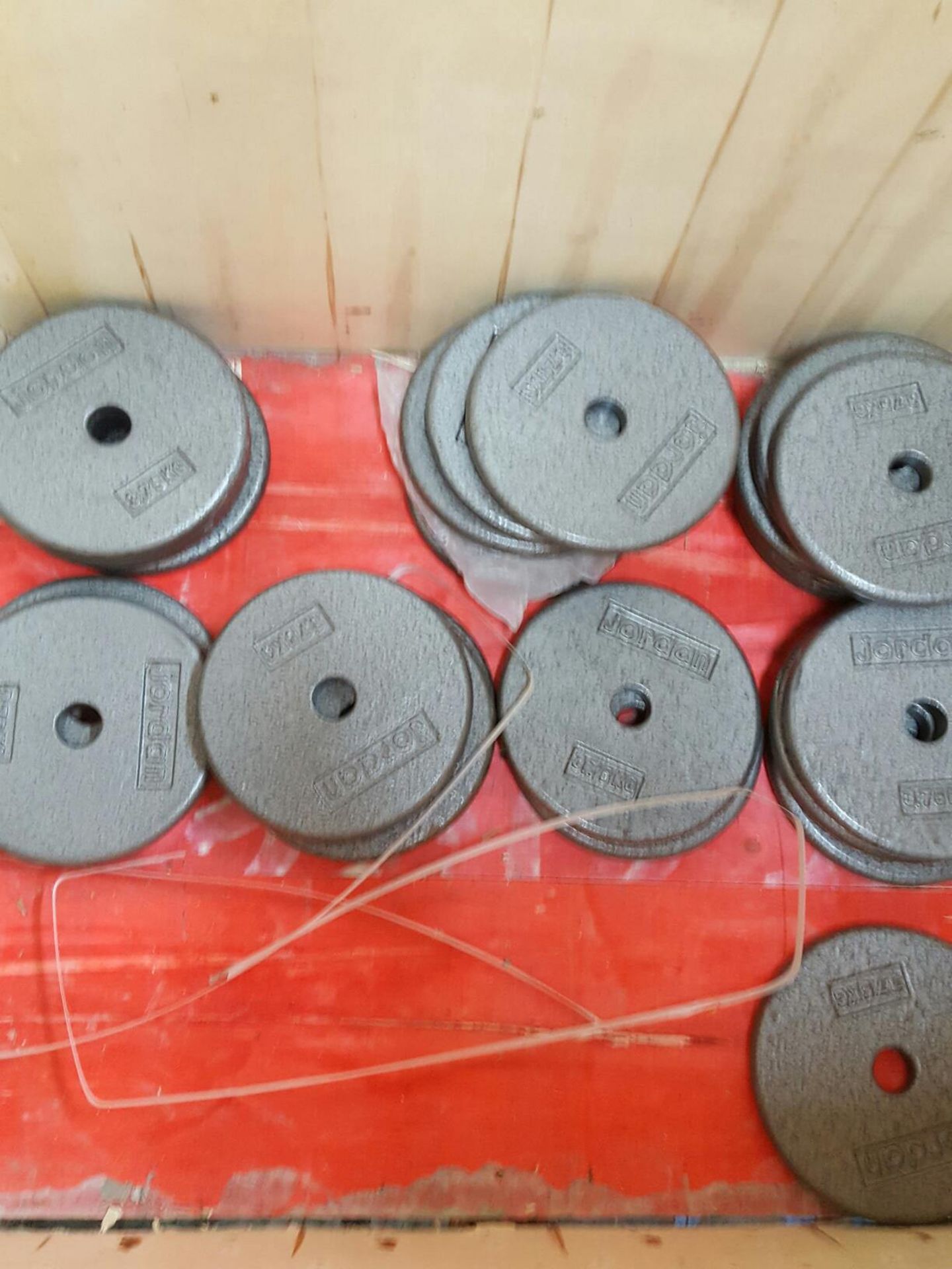 Joblot of Brand New Cast Iron & Rubber Dumbbells, Discs, Plates and Handles. Low 10% Buyers Premium - Image 5 of 5