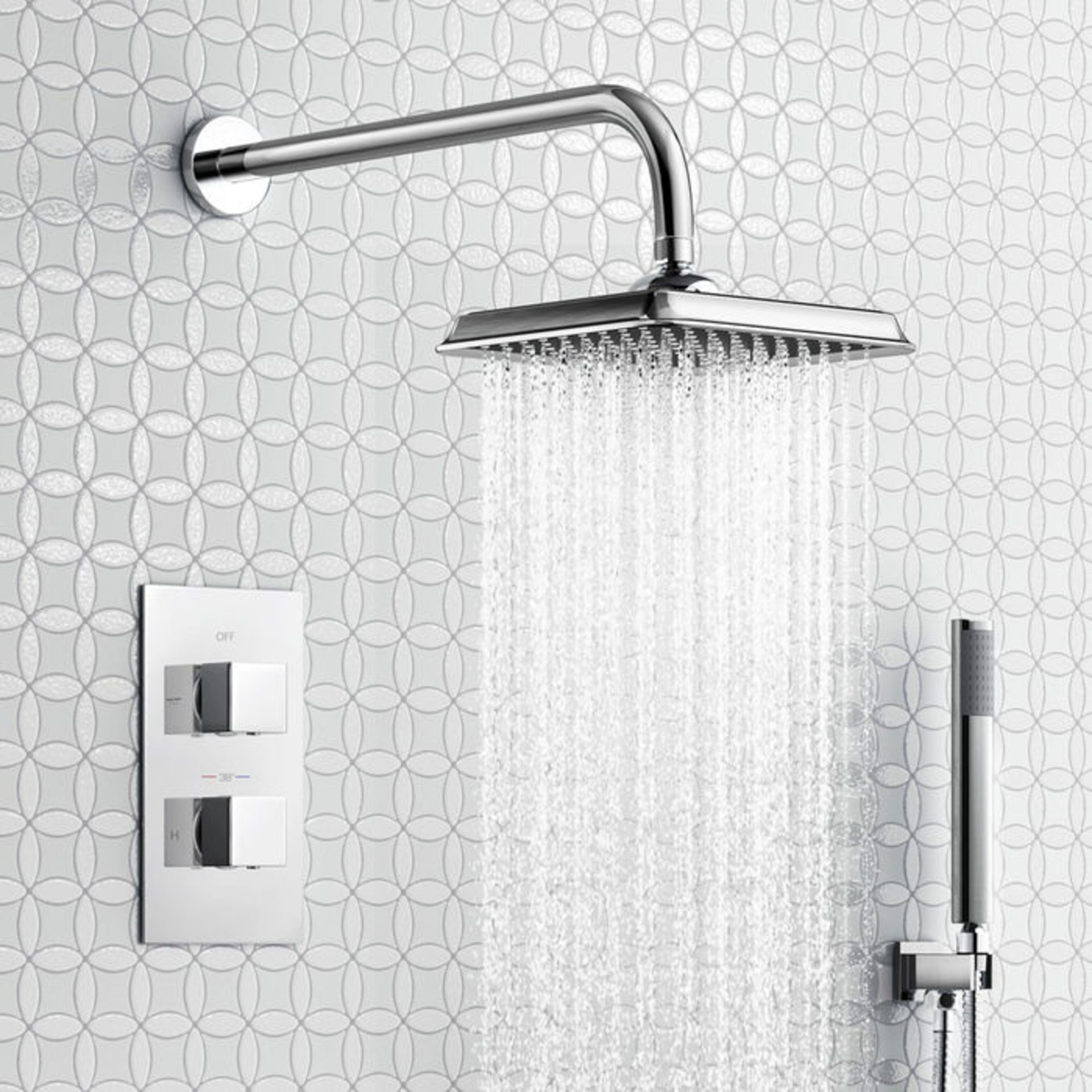 (S12)Square Concealed Thermostatic Mixer Show Kit & Medium Head . Enjoy the minimalistic aesthetic