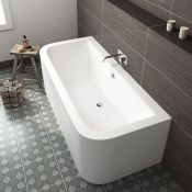 (S121) 1700x750x460mm Back to Wall Bath - Large RRP £599.99 The double ended feature makes this bath