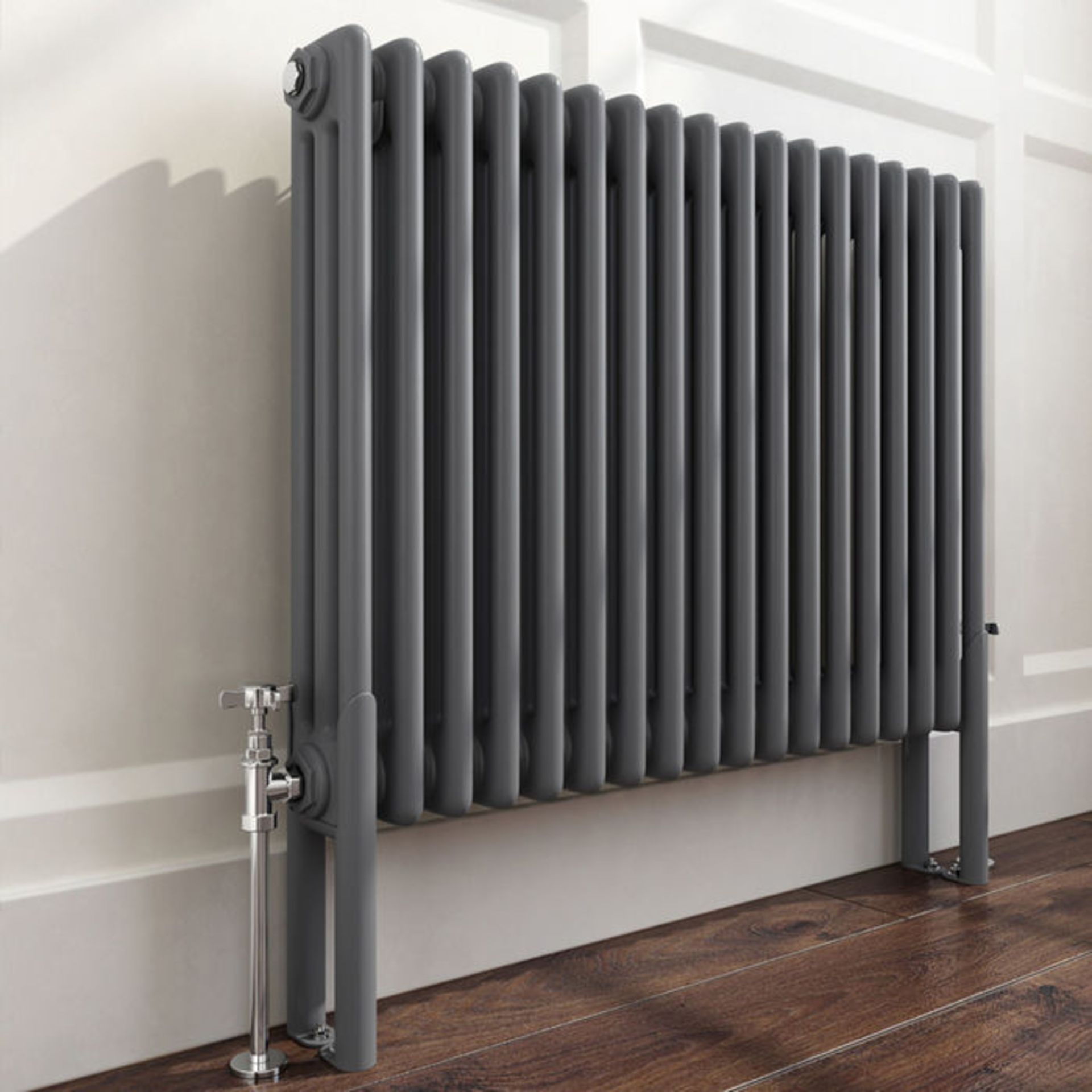 (S24) 600x821mm Anthracite Triple Panel Horizontal Colosseum Traditional Radiator RRP £449.99 Made - Image 2 of 3