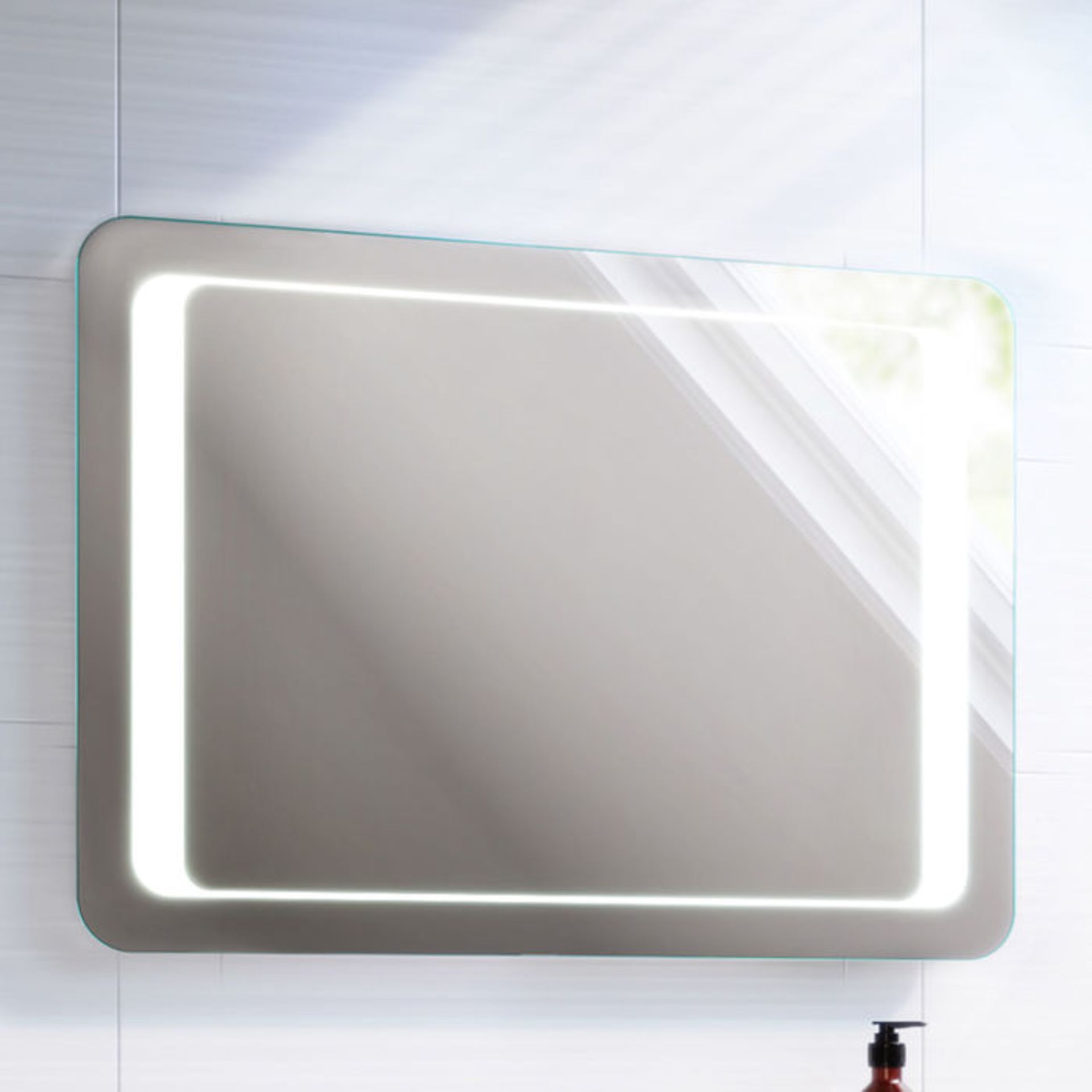 (E155) 700x500mm Quasar Illuminated LED Mirror. RRP £349.99. Energy efficient LED lighting with IP44 - Image 2 of 2