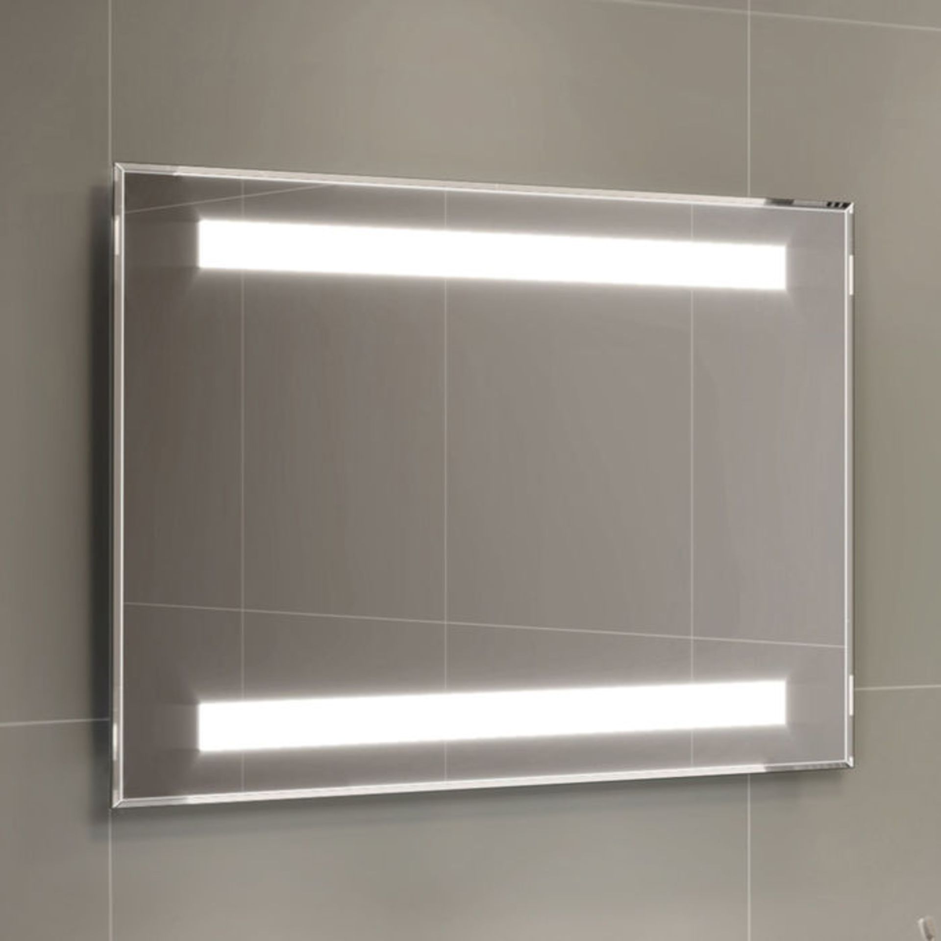 (V155) 500x700mm Omega LED Mirror - Battery Operated. Energy saving controlled On / Off switch - Bild 3 aus 3