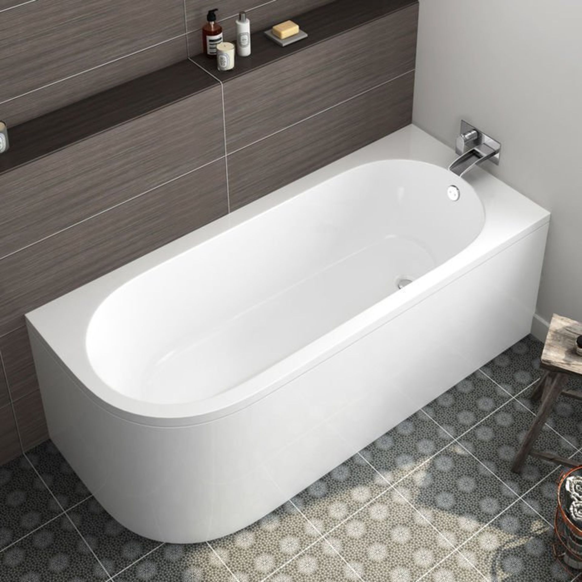 (S89) 1700x725mm Corner Back to Wall Bath (Includes Panels) - Right Hand RRP £599.99. The double
