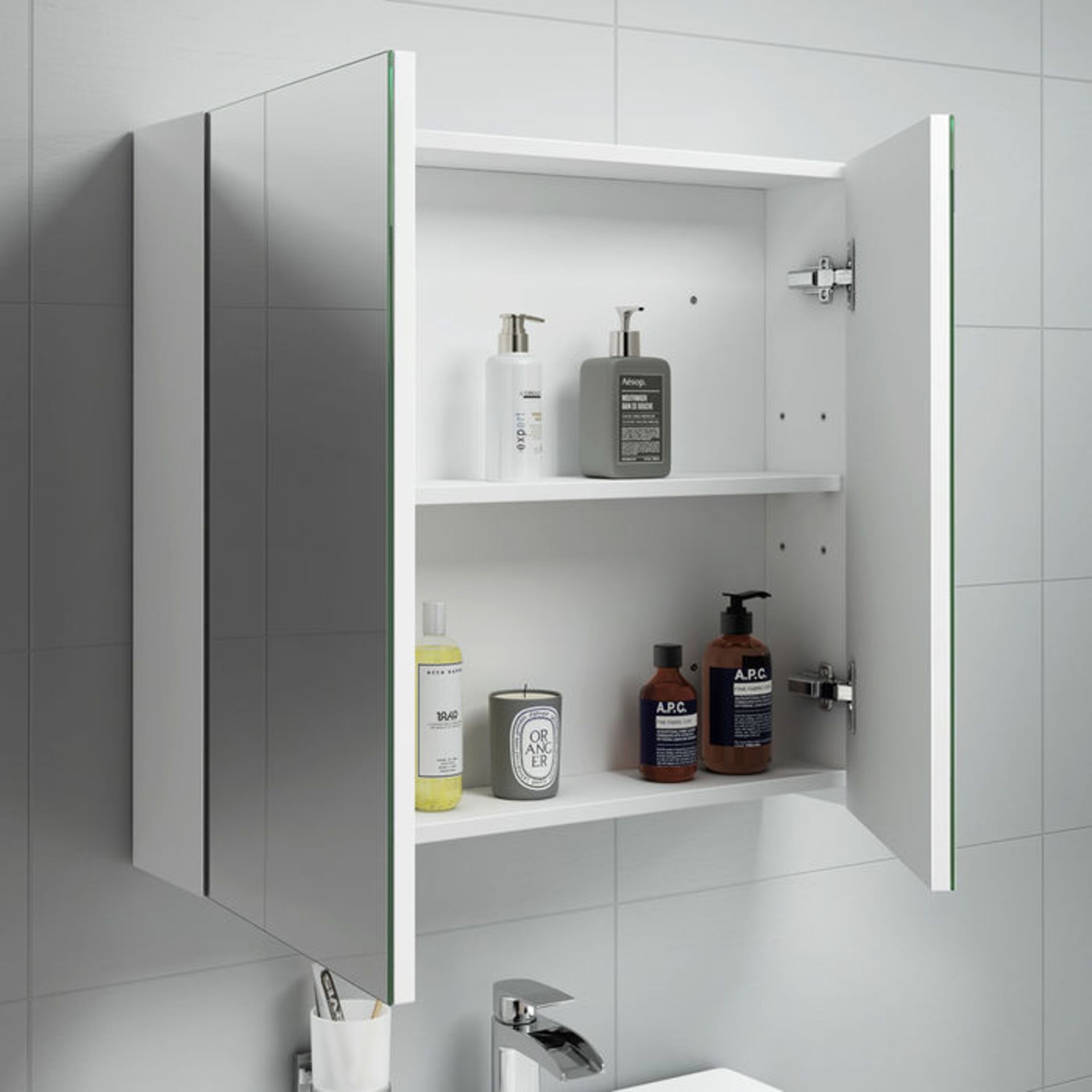 (S14) 667mm Harper Gloss White Double Door Mirror Cabinet RRP £224.99 Double door design allows - Image 3 of 4