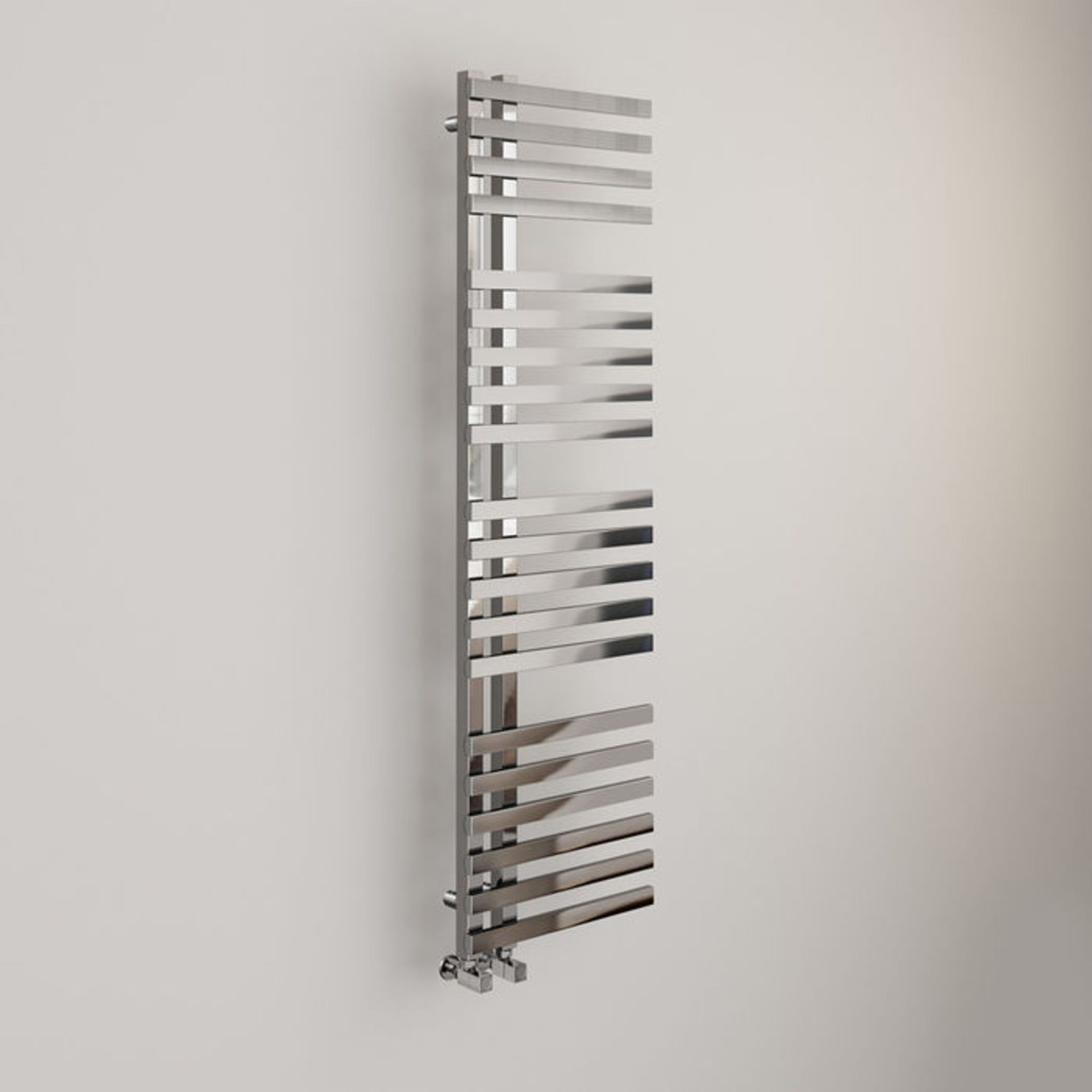 (S48) 1600x450mm Chrome Designer Towel Radiator -Square Rail RRP £724.99 Enjoy the convenient dual - Bild 4 aus 4