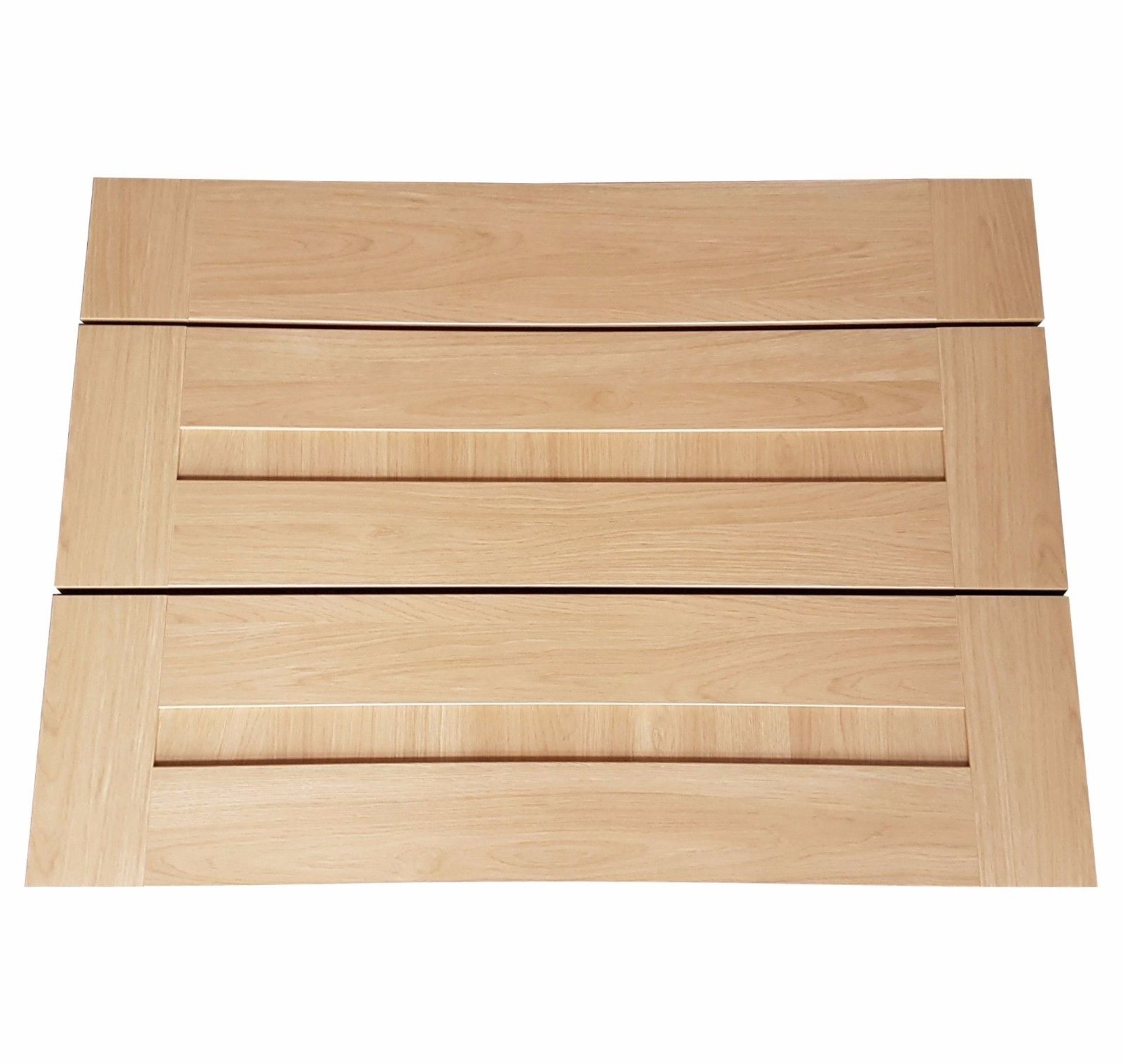 304 | 50 x CONT.LT.OAK 3 DRAWER PACK RRP of Pallet - £2750 Delivery charged at £50 + VAT per