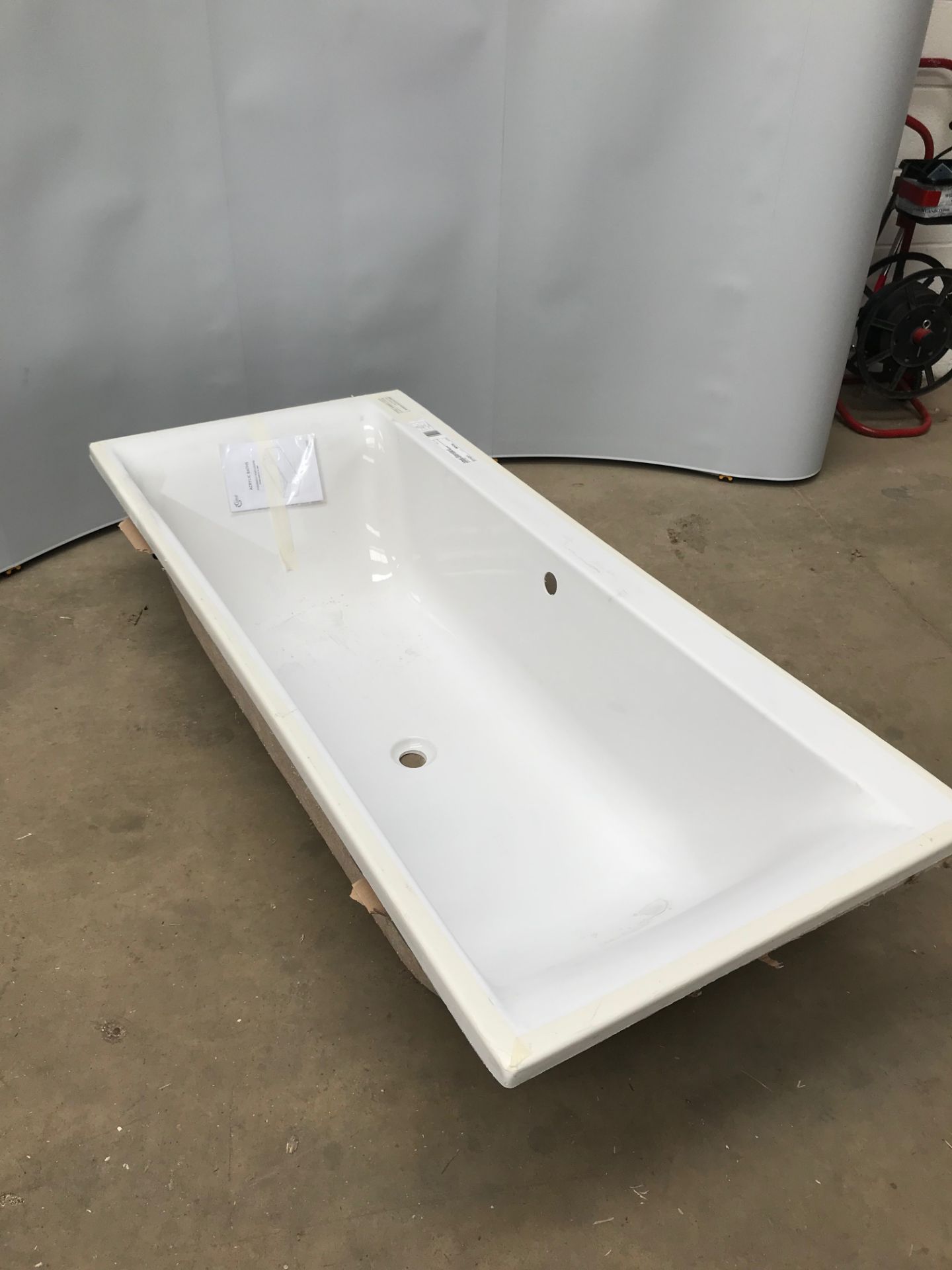 856-17 | 2 x SENSES 170 X 75 DOUBLE ENDED BATH NTH RRP of Pallet - £493.98 Delivery charged at £50 +