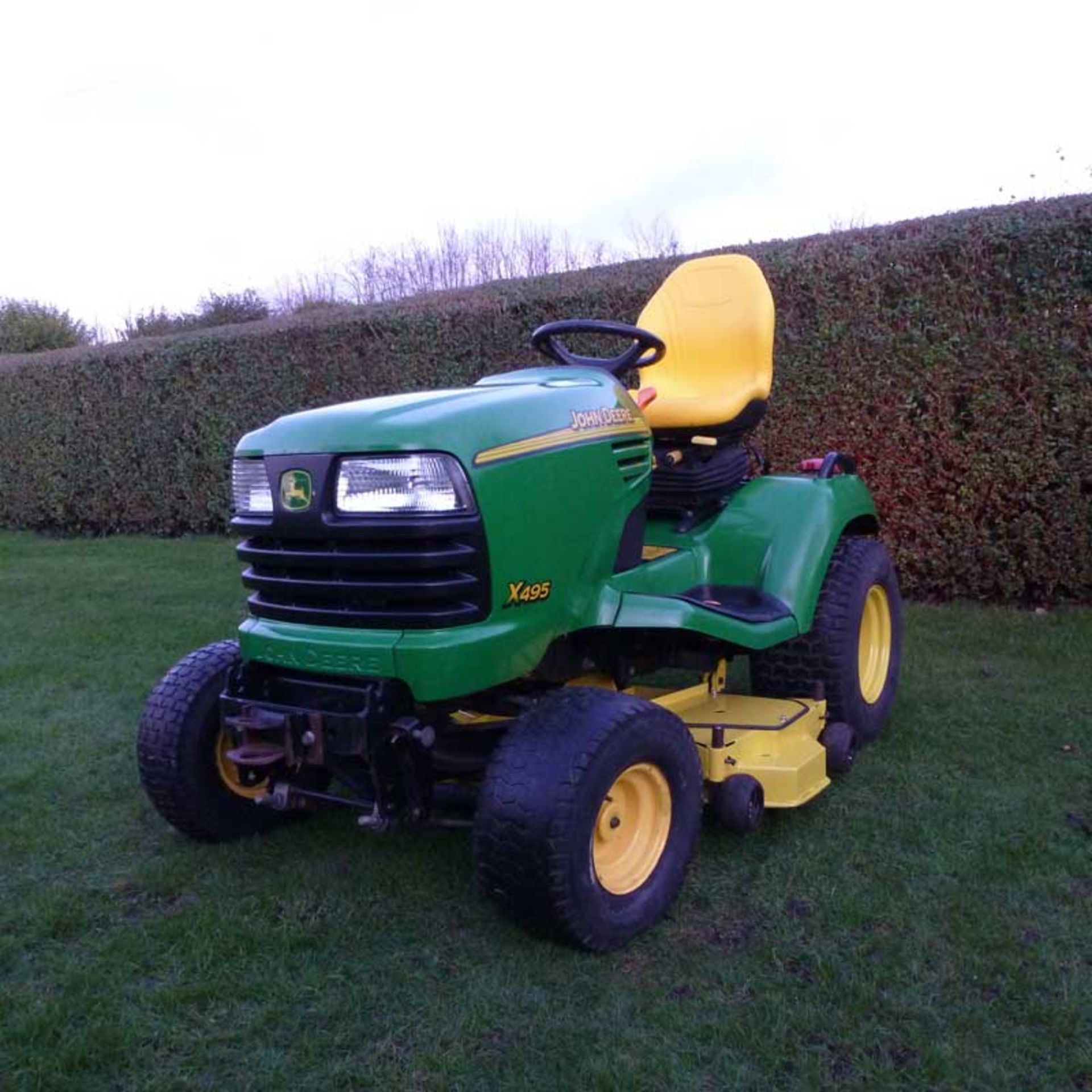 2004 John Deere X495 Garden Tractor With 48 Rotary Deck - Bild 2 aus 3