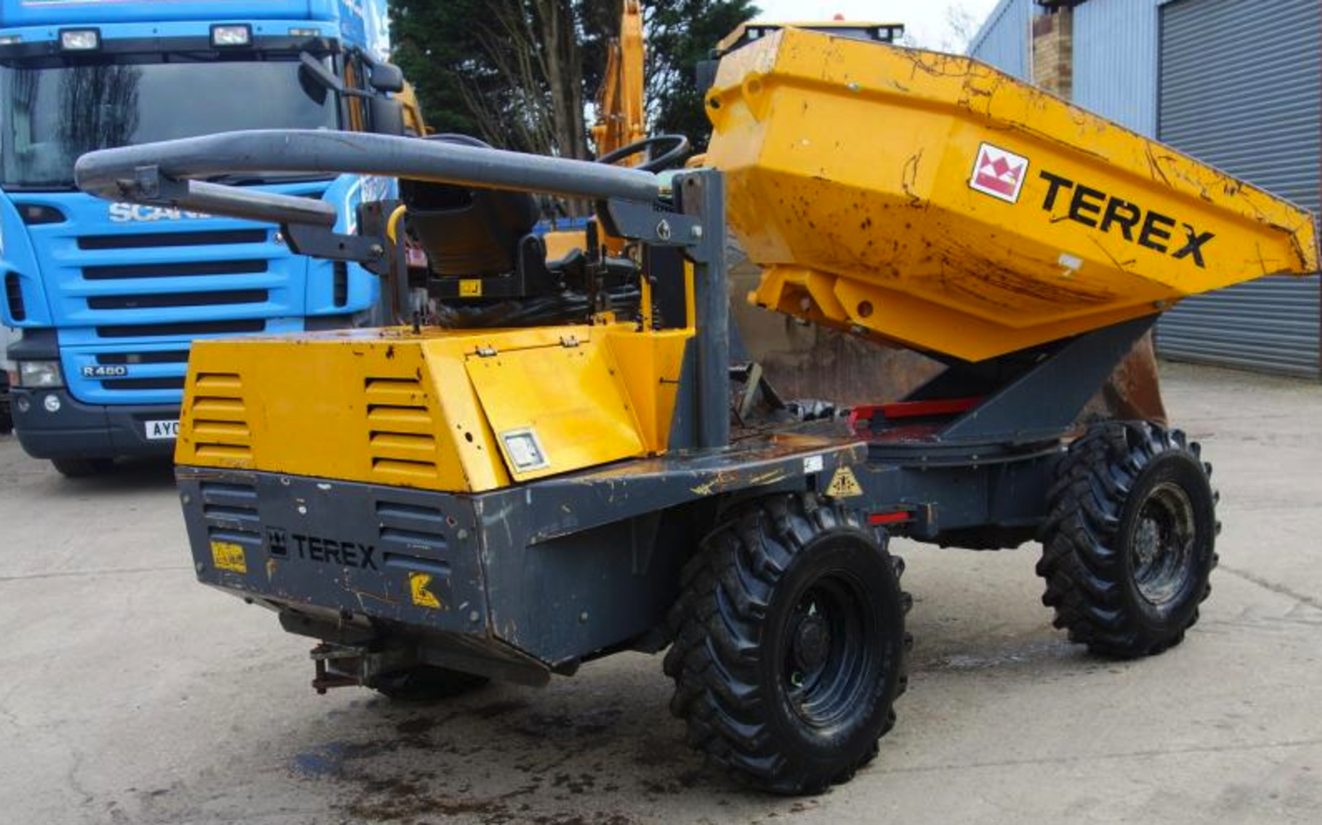 2011 Terex 3 Ton Swivel Dumper, Only 1051 Hours - Image 5 of 8