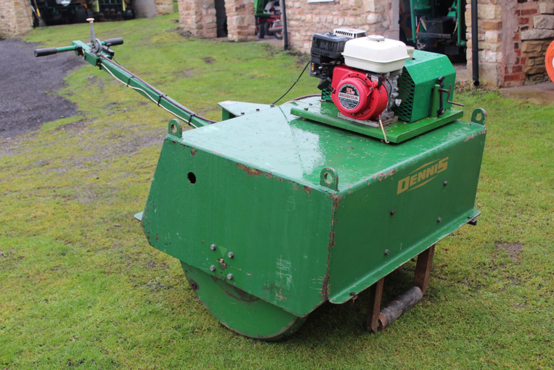 Dennis 36 Sports Ground Roller Honda Engine - Image 2 of 3