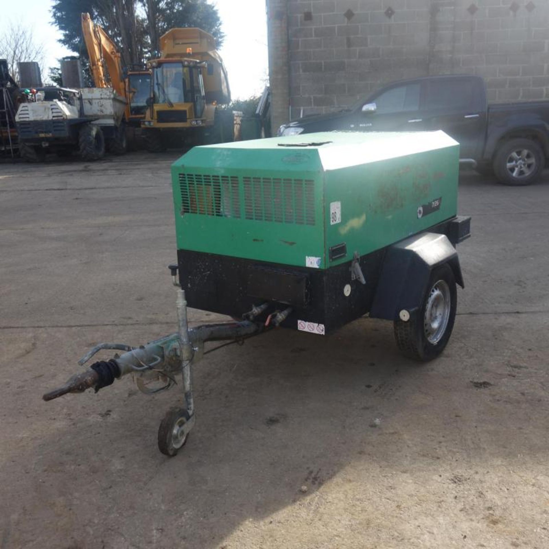 2006 Inersollrand 726e Compressor, Only 3702 Hours From New
