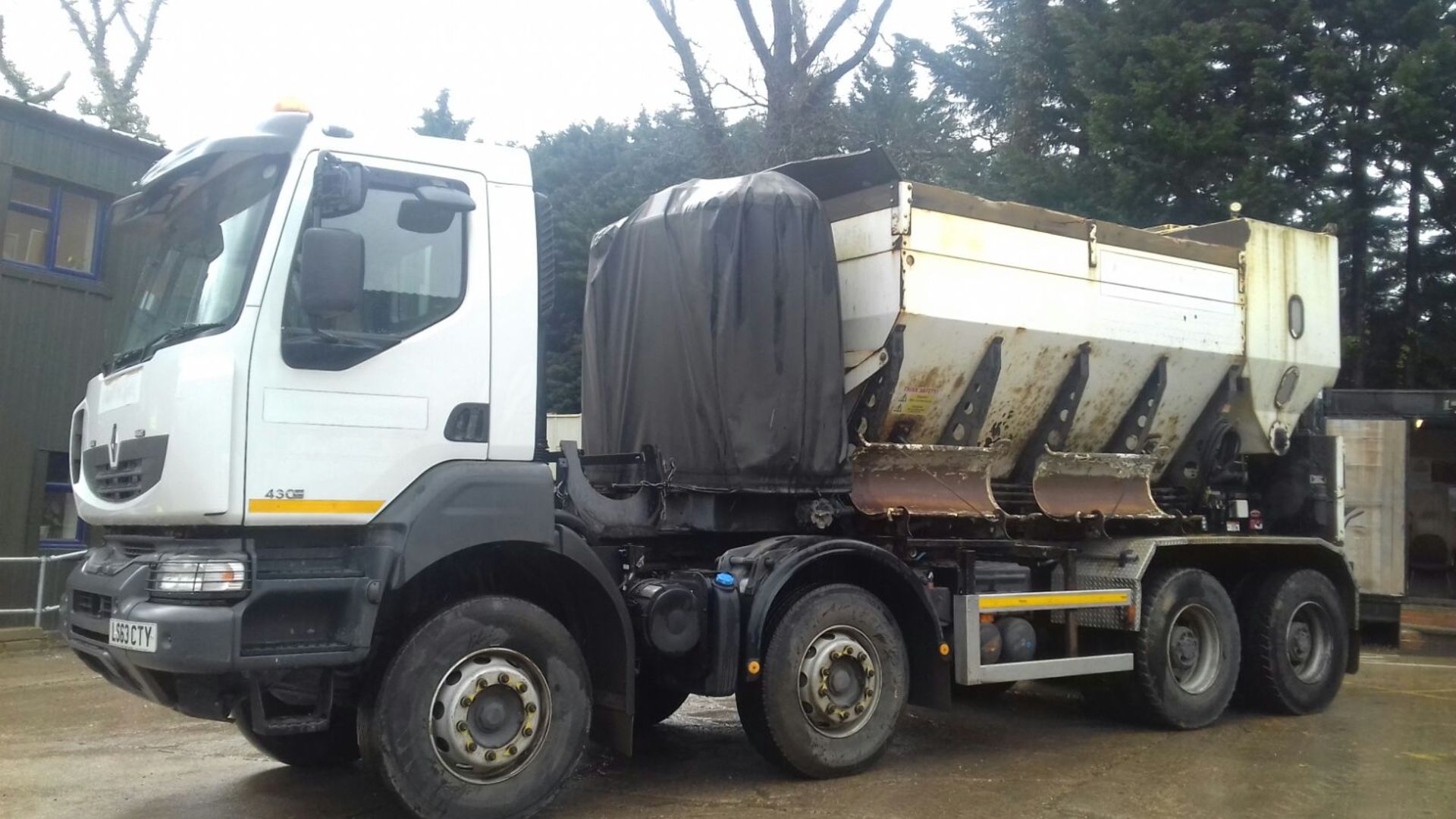 2013 VOLUMETRIC CONCRETE MIXER 10m3.