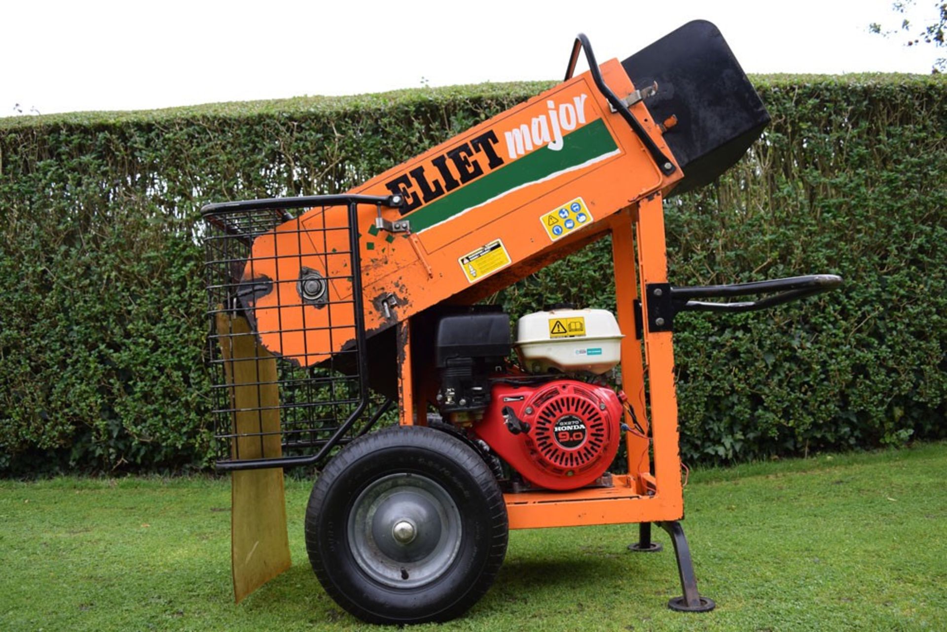 Eliet Major 2" Garden Shredder