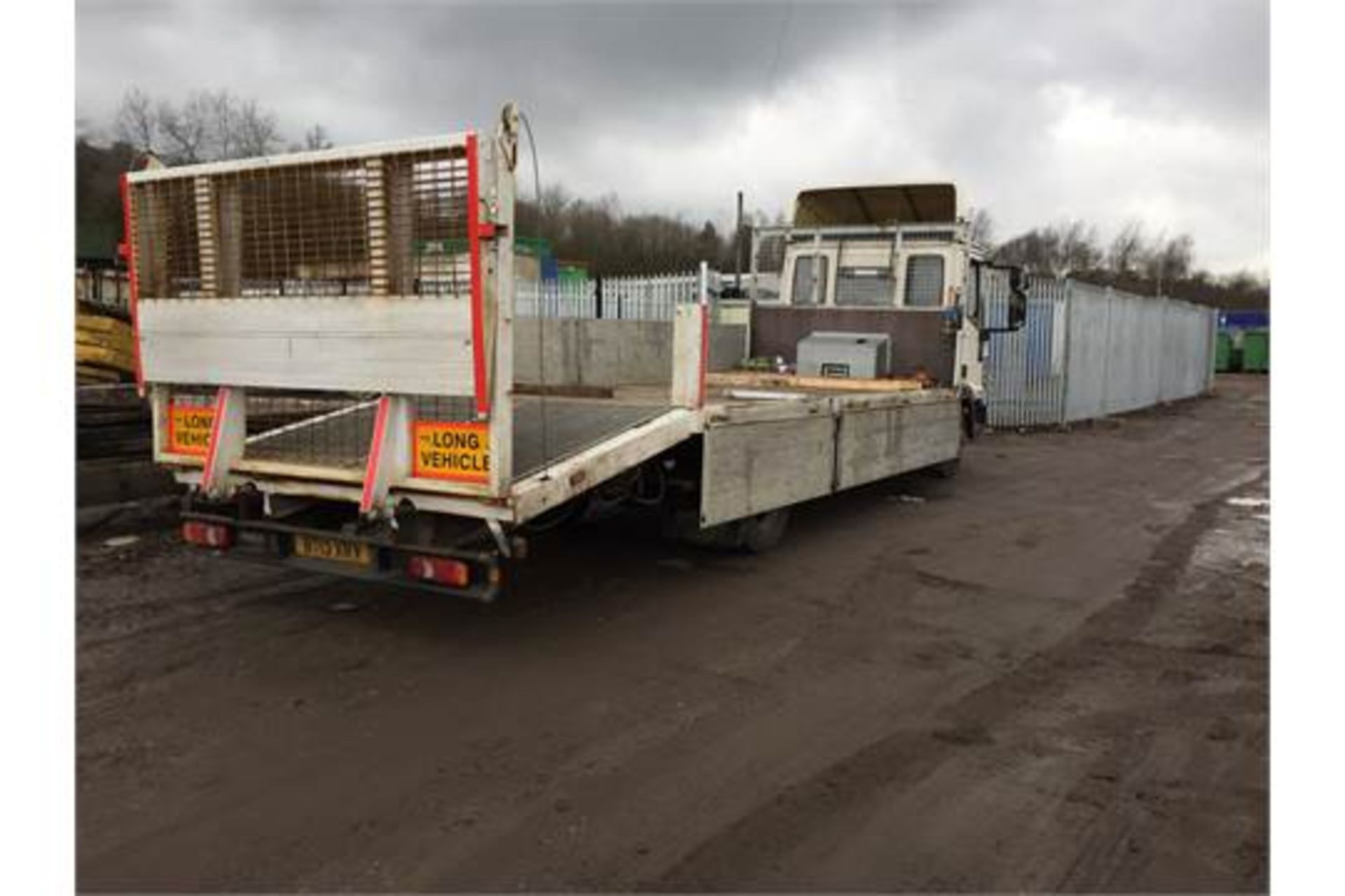 13 Plate Iveco Truck & 2 non runner trucks included - Image 3 of 6