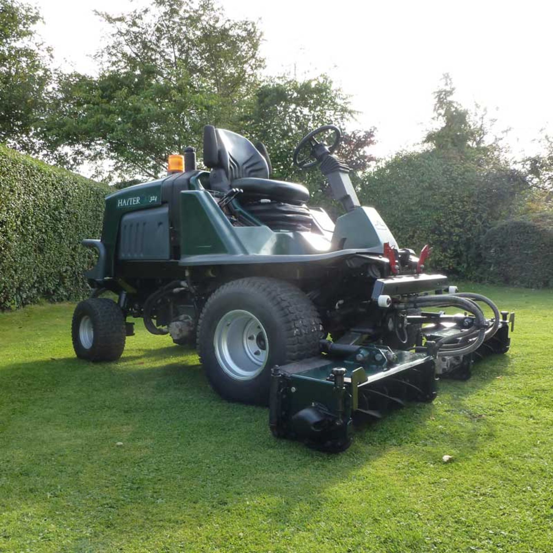 2005 Hayter LT324 Triple Cylinder Mower - Bild 2 aus 3