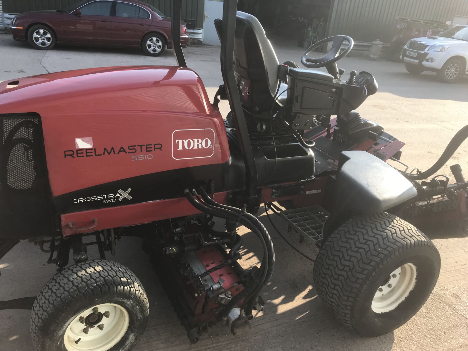 Toro Reelmaster 5510 - Image 5 of 11