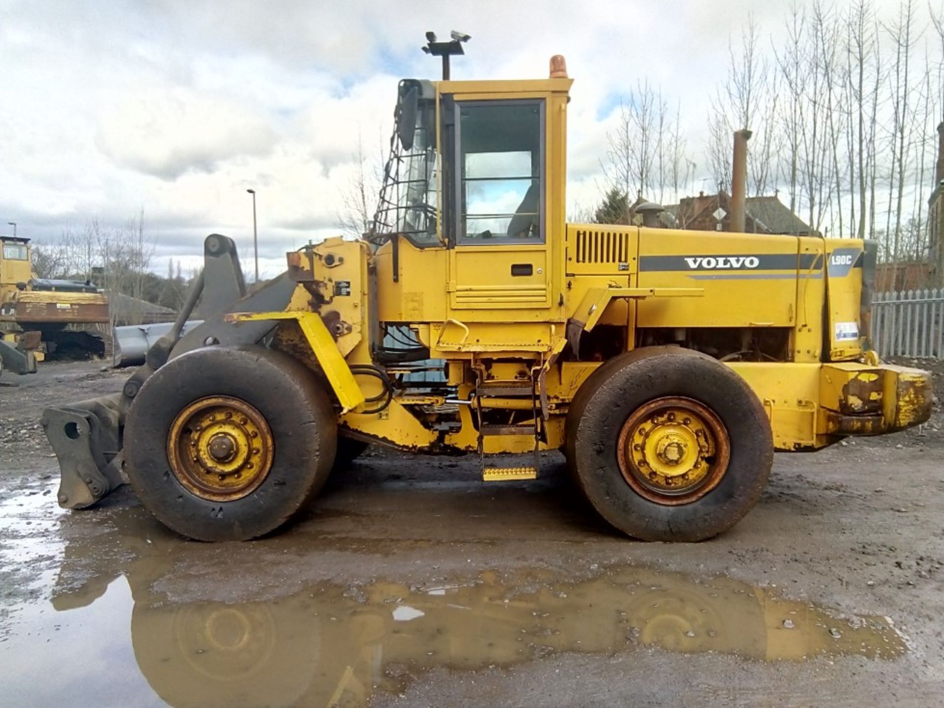 Volvo L90C Loading Shovel - Bild 3 aus 3