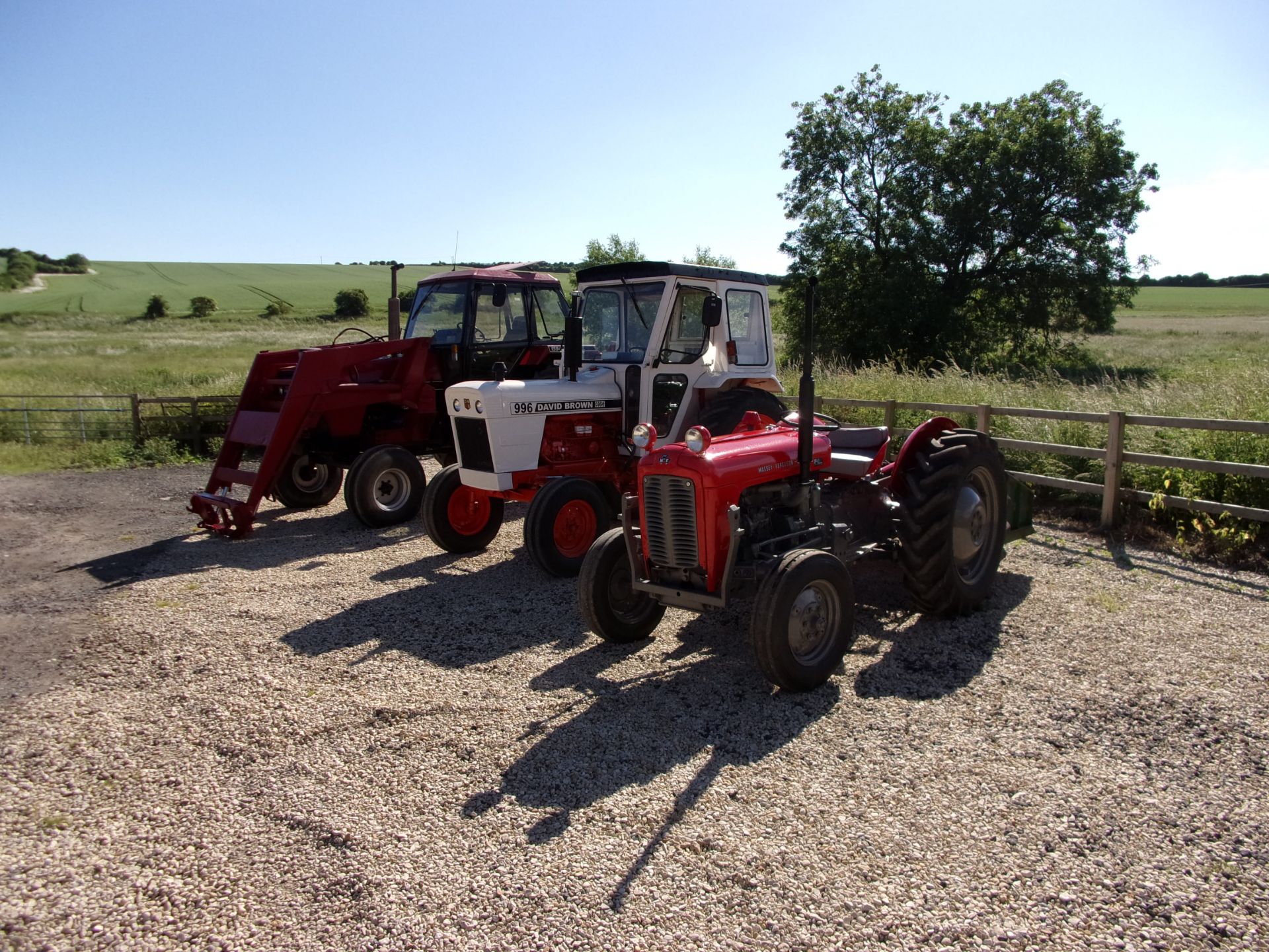 Massey Ferguson 35 3 cylinder Perkins 1960 / Comes with Power loader and tipping link box. - Image 11 of 11