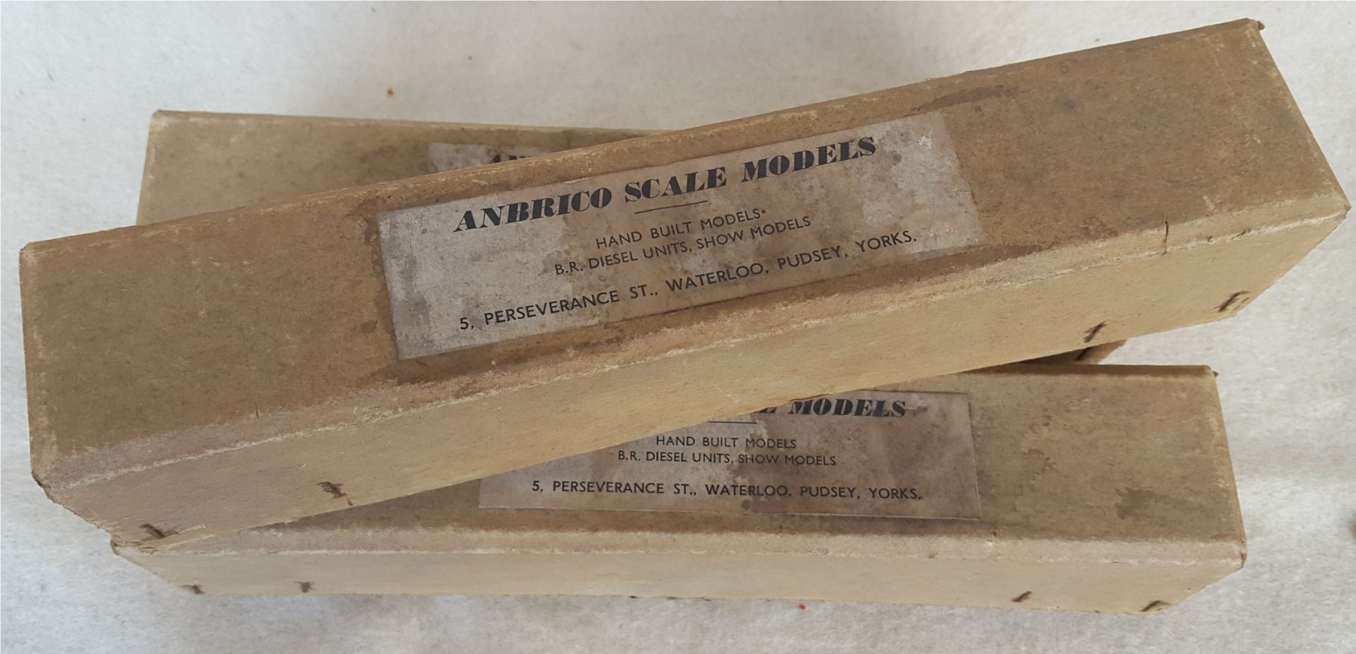 Vintage Model Metal Trains Carriages Anbrico 00 Gauge In Original Boxes