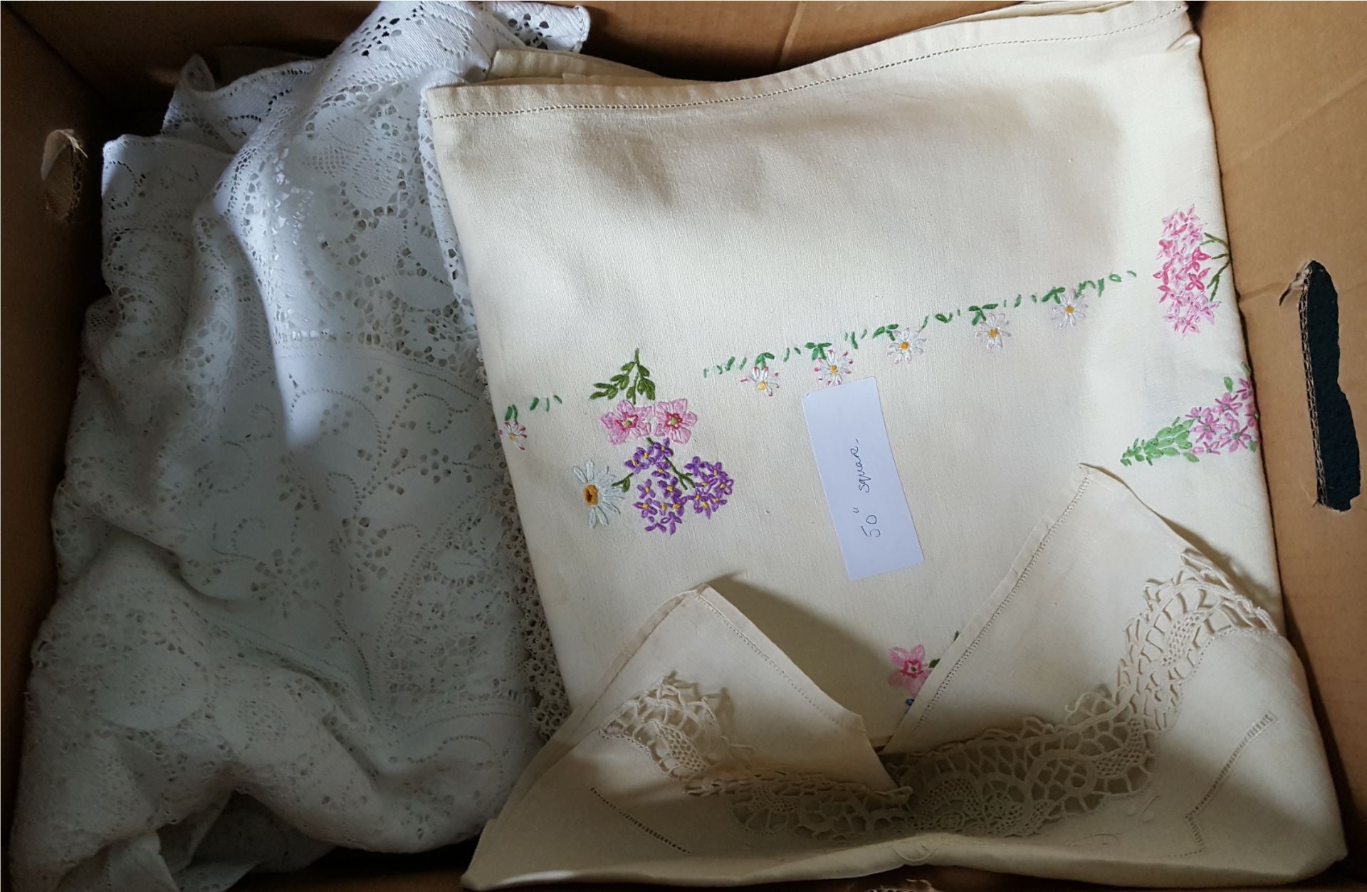 Vintage Retro Box of Assorted Linen Includes Irish Linen - Image 5 of 6
