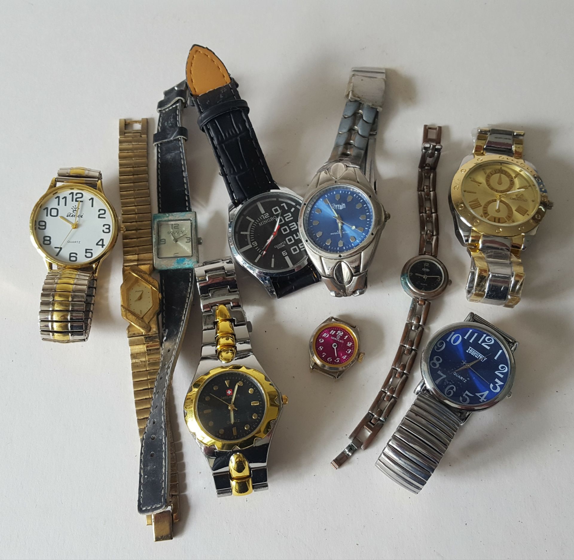 Vintage Retro Parcel of 10 Assorted Wrist Watches NO RESERVE