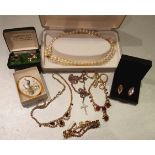 Vintage Retro Parcel of Costume Jewellery