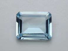 3.21 Ct Igi Certified Blue Topaz - Without Reserve