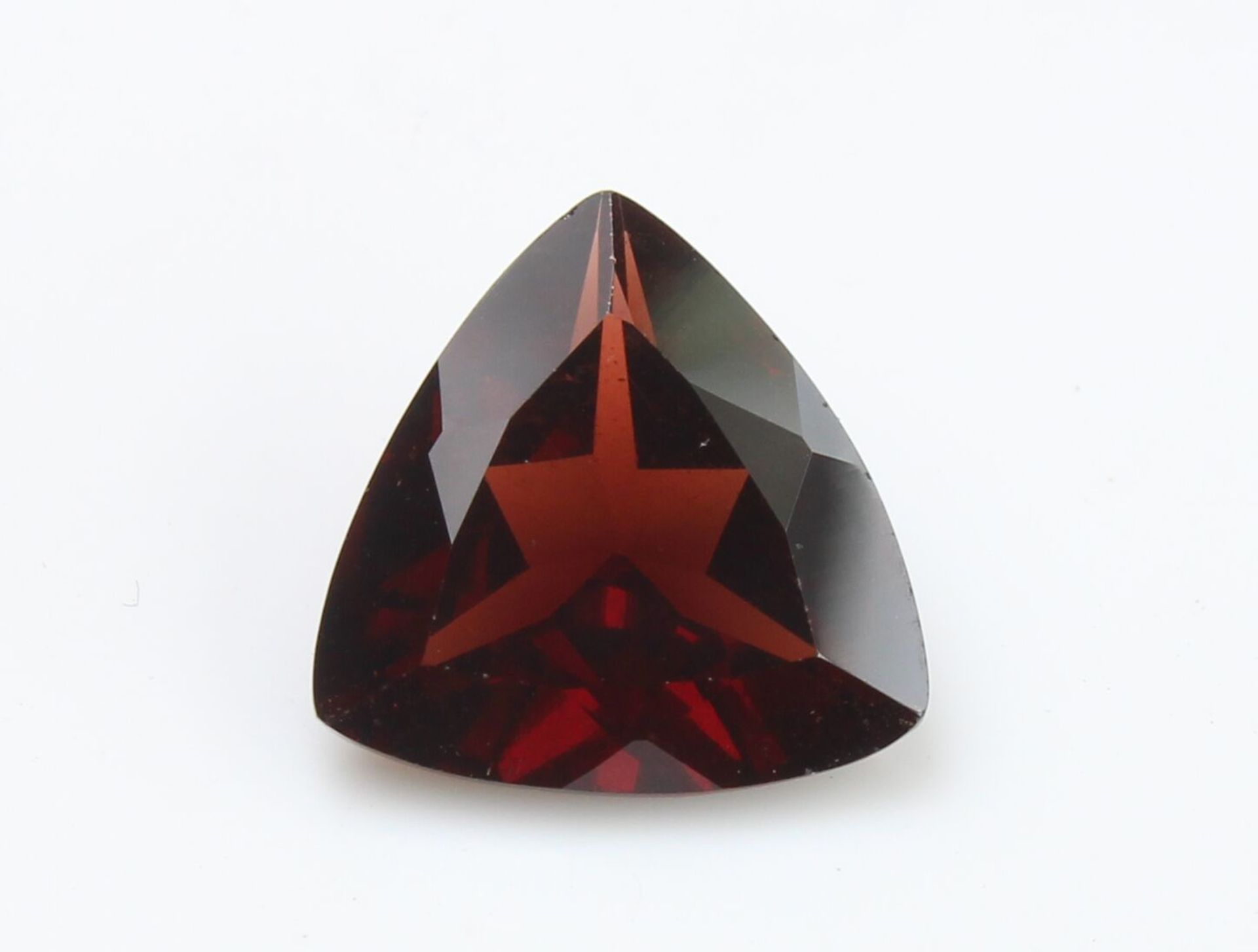 3.02 Ct Igi Certified Pyrope -Almandite Garnet - Without Reserve