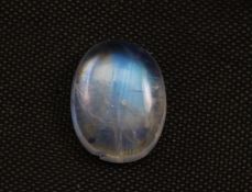 1.48 Ct Igi Certified Rainbow Moonstone - Without Reserve