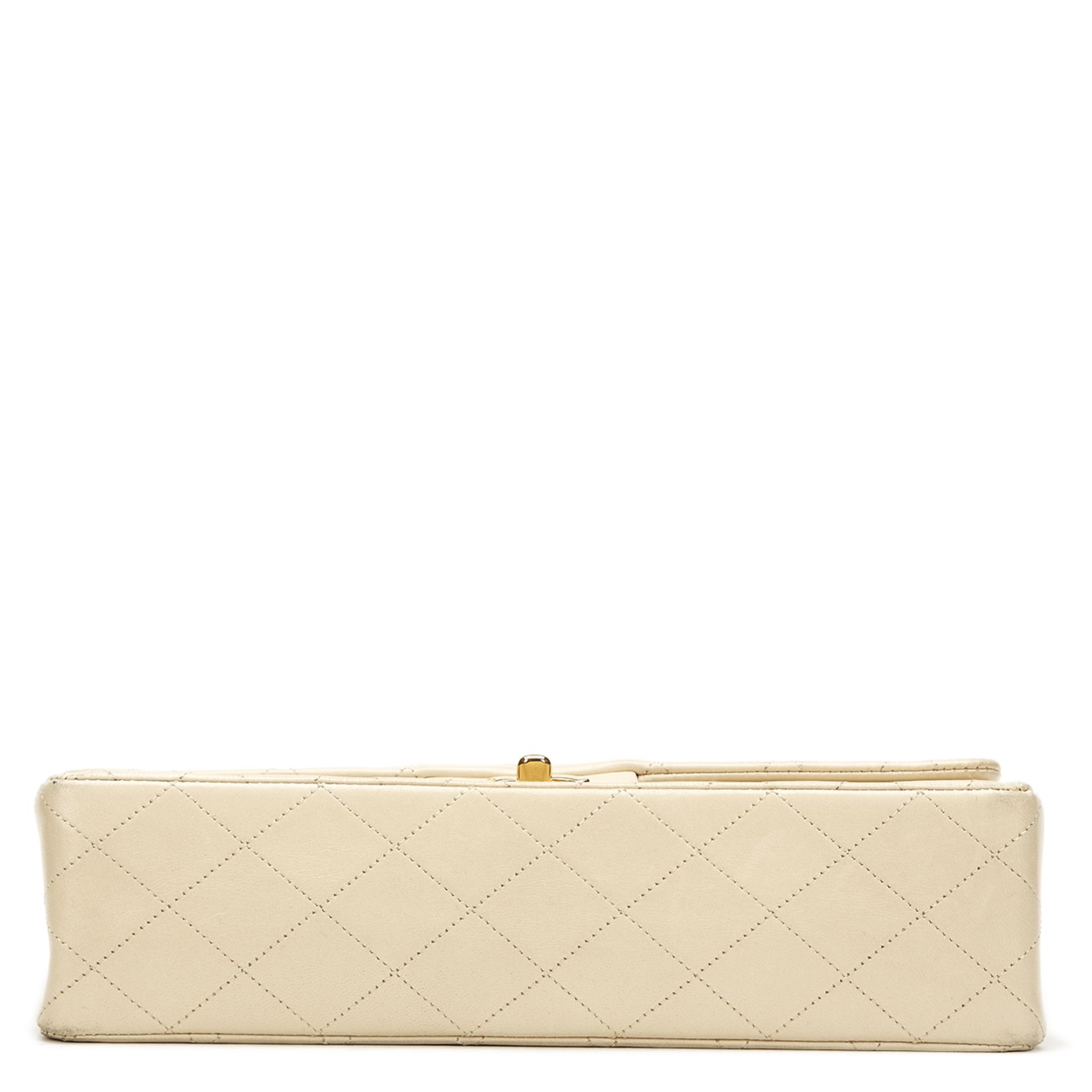 Ivory Quilted Lambskin Vintage Medium Classic Double Flap Bag - Image 8 of 12