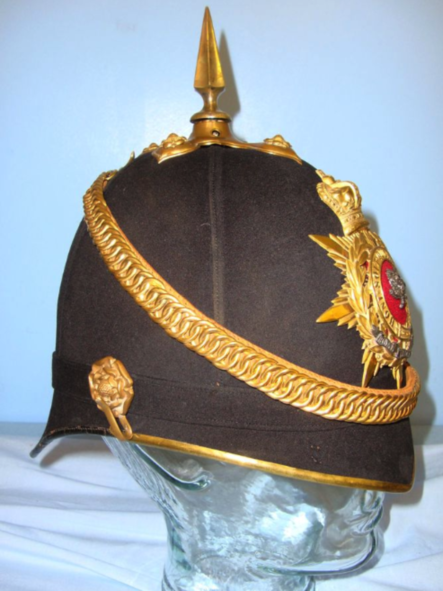 SUPERB, Victorian Home Service Pattern, King's Own Royal Lancaster Regiment Officer's Helmet - Bild 3 aus 3