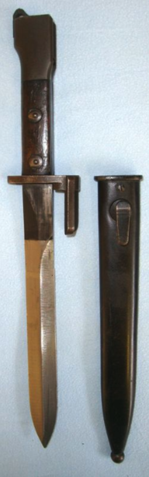 SCARCE, Trials Pattern FN FAL X2E1 Bayonet & X1E1 Scabbard. - Image 2 of 3