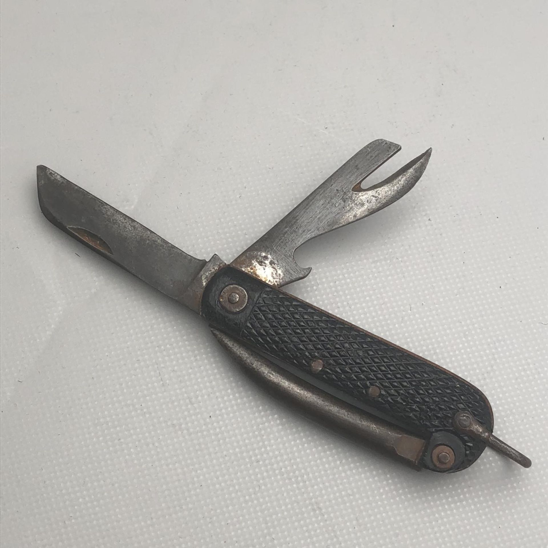 A British Military Issue Pocket clasp knife with marline spike and tin opener - Image 5 of 6