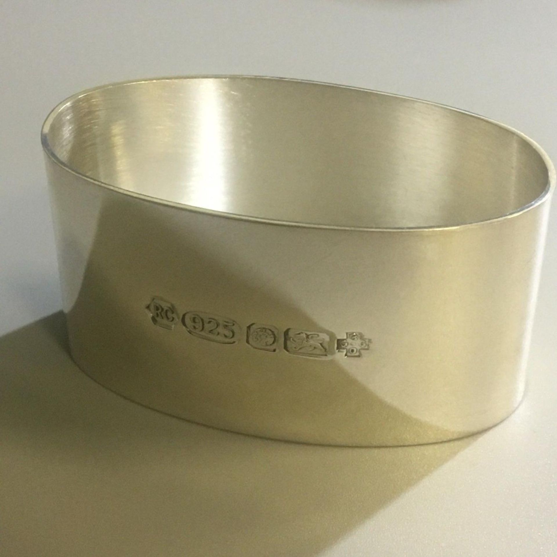 Sterling Silver Plain Oval Hallmarked Napkin Ring by Carrs of Sheffield BNIB - Image 2 of 2