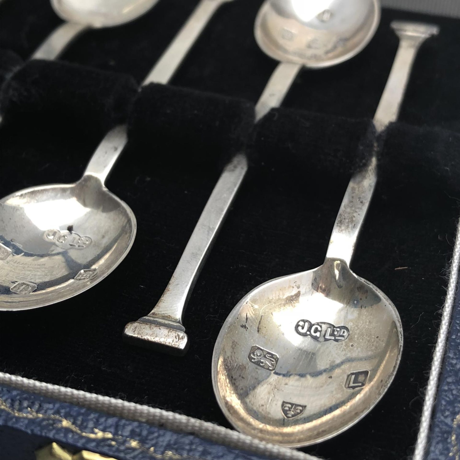 Cased set of six silver spoons - Image 2 of 3