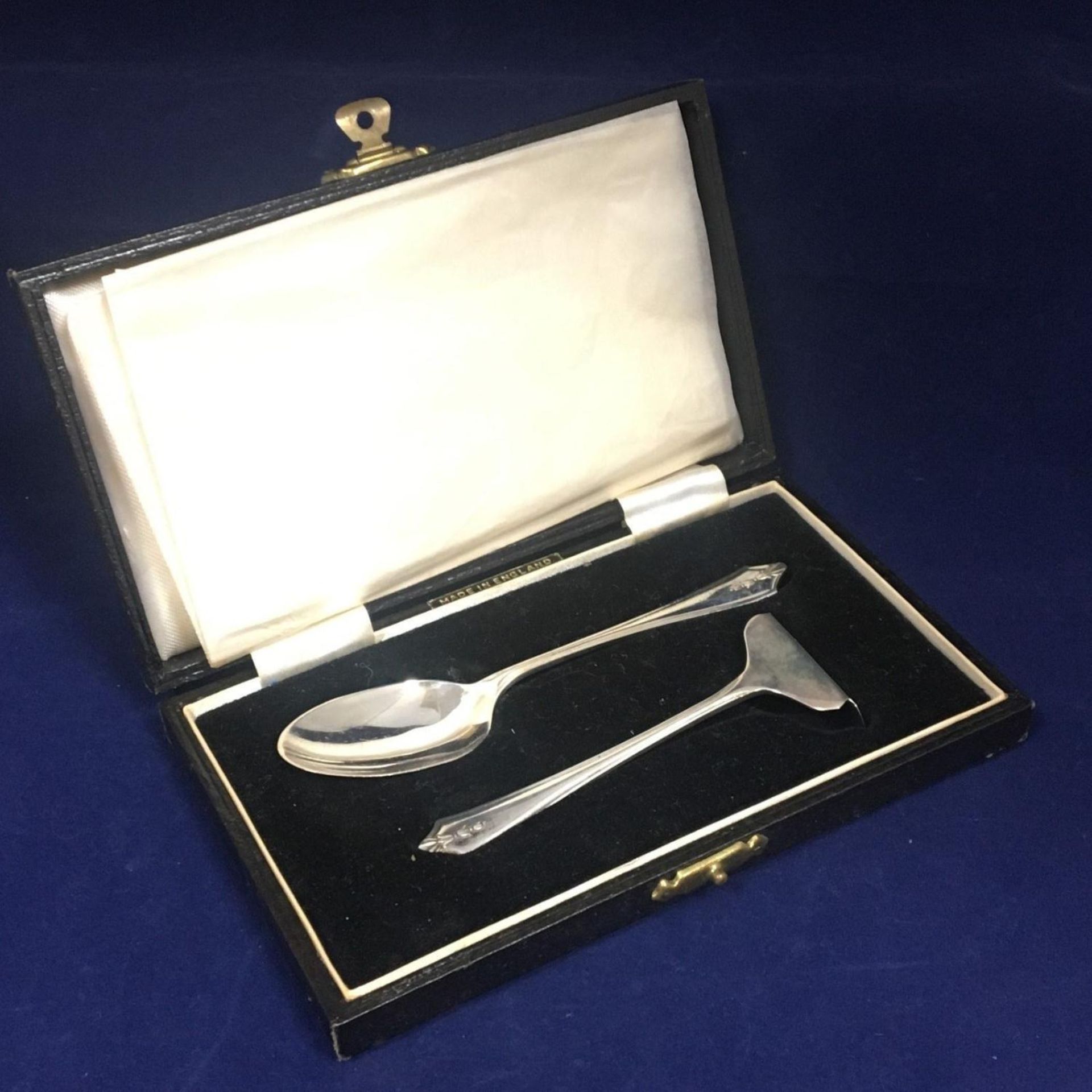 Vintage 1960s set of cased solid HM sterling silver baby christening cutlery