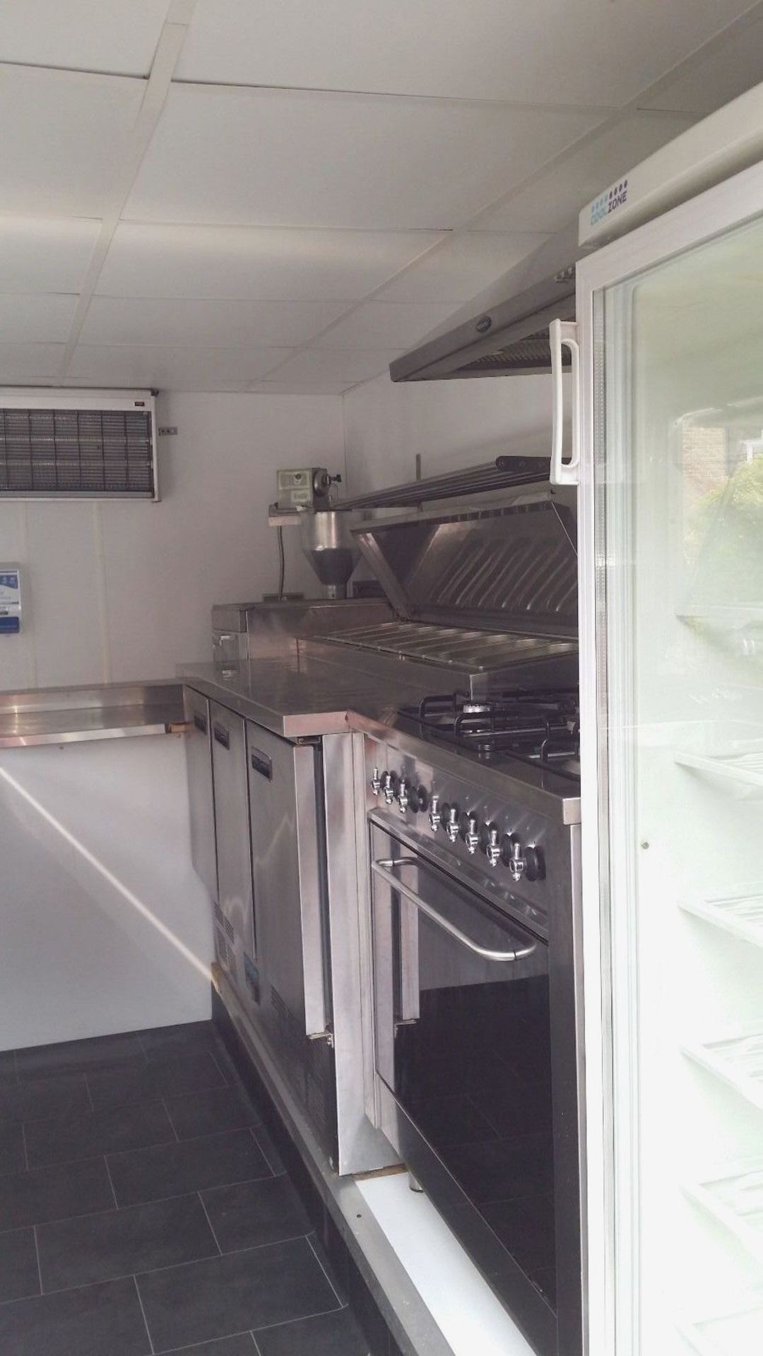 5 Star Rated A Pro Catering Unit Indespension Trailer - Bild 5 aus 7