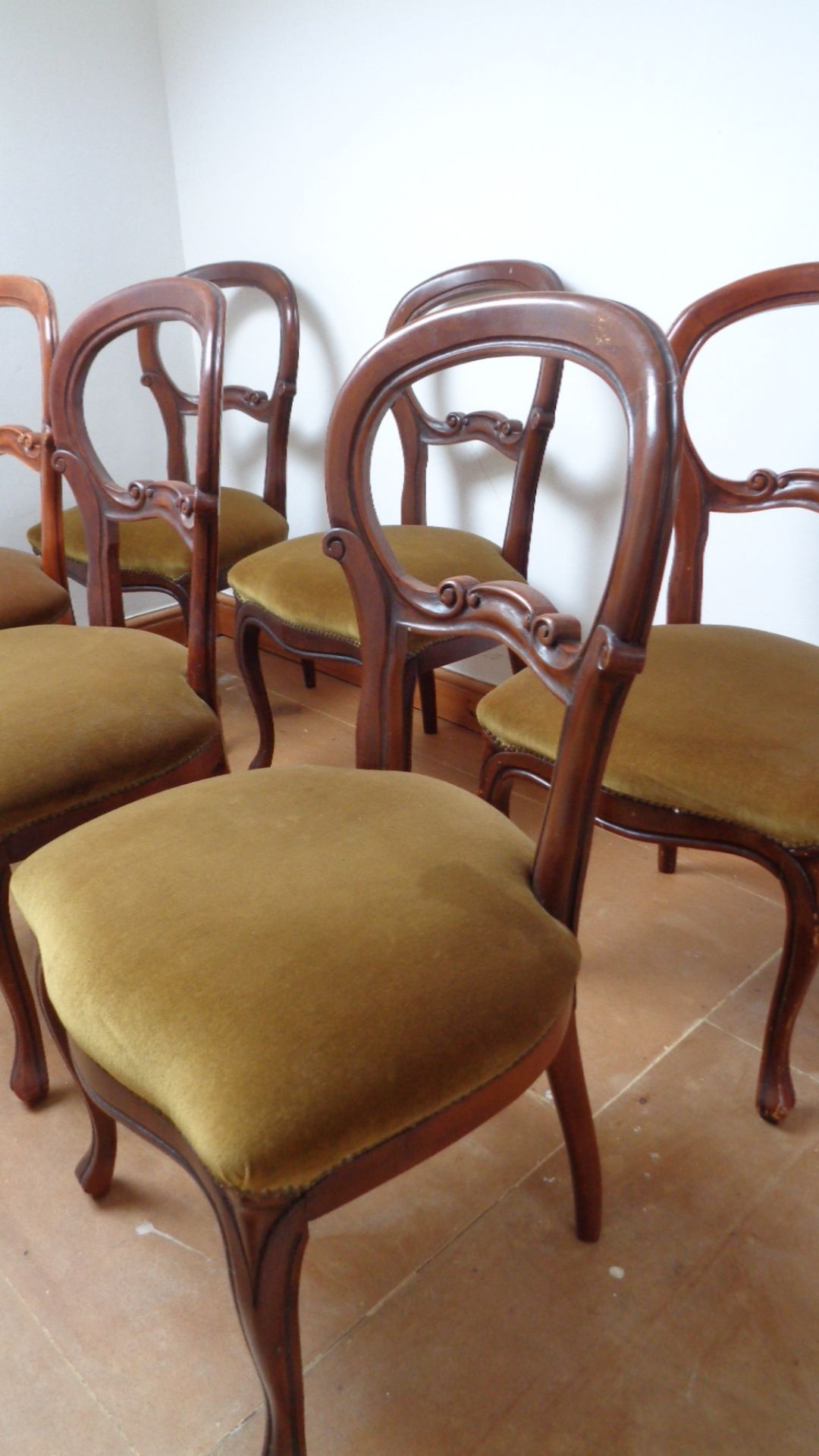 Set Of 6 Mahogany Dinning Room Chairs