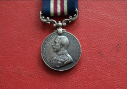A WW1 Double Gallantry Medal to Sgt in the 8th/10th Gordon Highlanders.