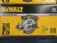 (D14) DEWALT DCS391 165MM 18V LI-ION XR CORDLESS CIRCULAR SAW. LIKE NEW CONDITION