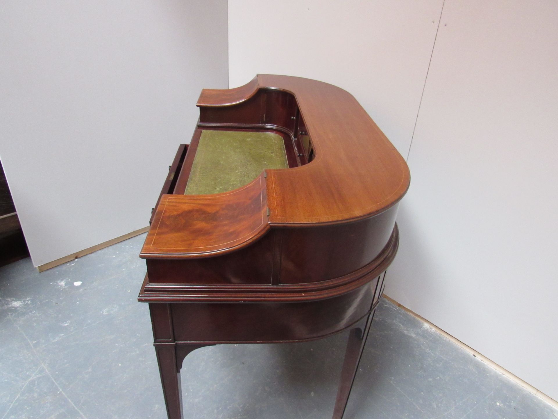 Edwardian Mahogany Carlton House Desk With Inlaid Decoration - Image 3 of 4