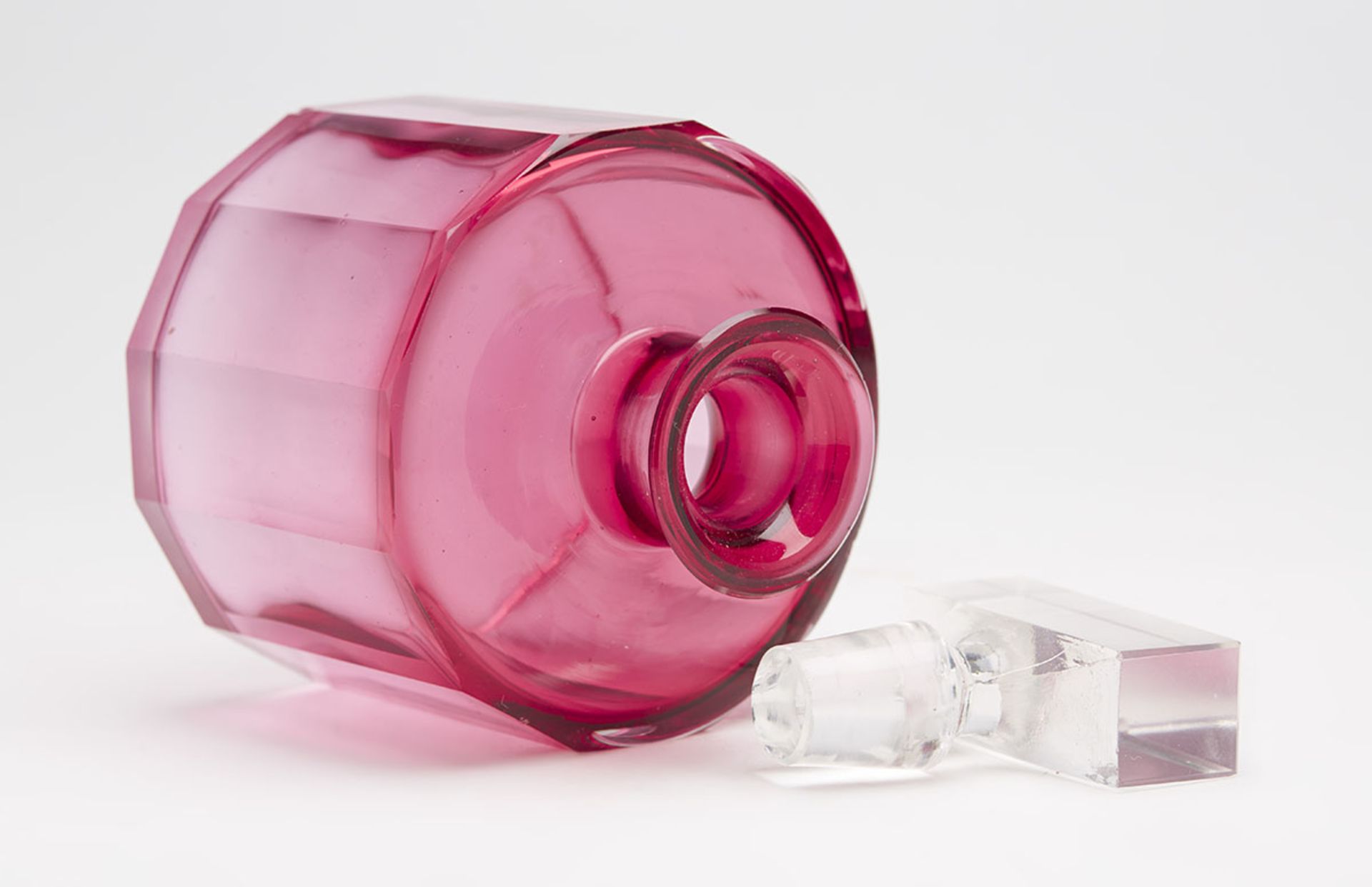 Art Deco Multi Sided Cranberry Glass Scent Bottle C.1920 - Image 5 of 7