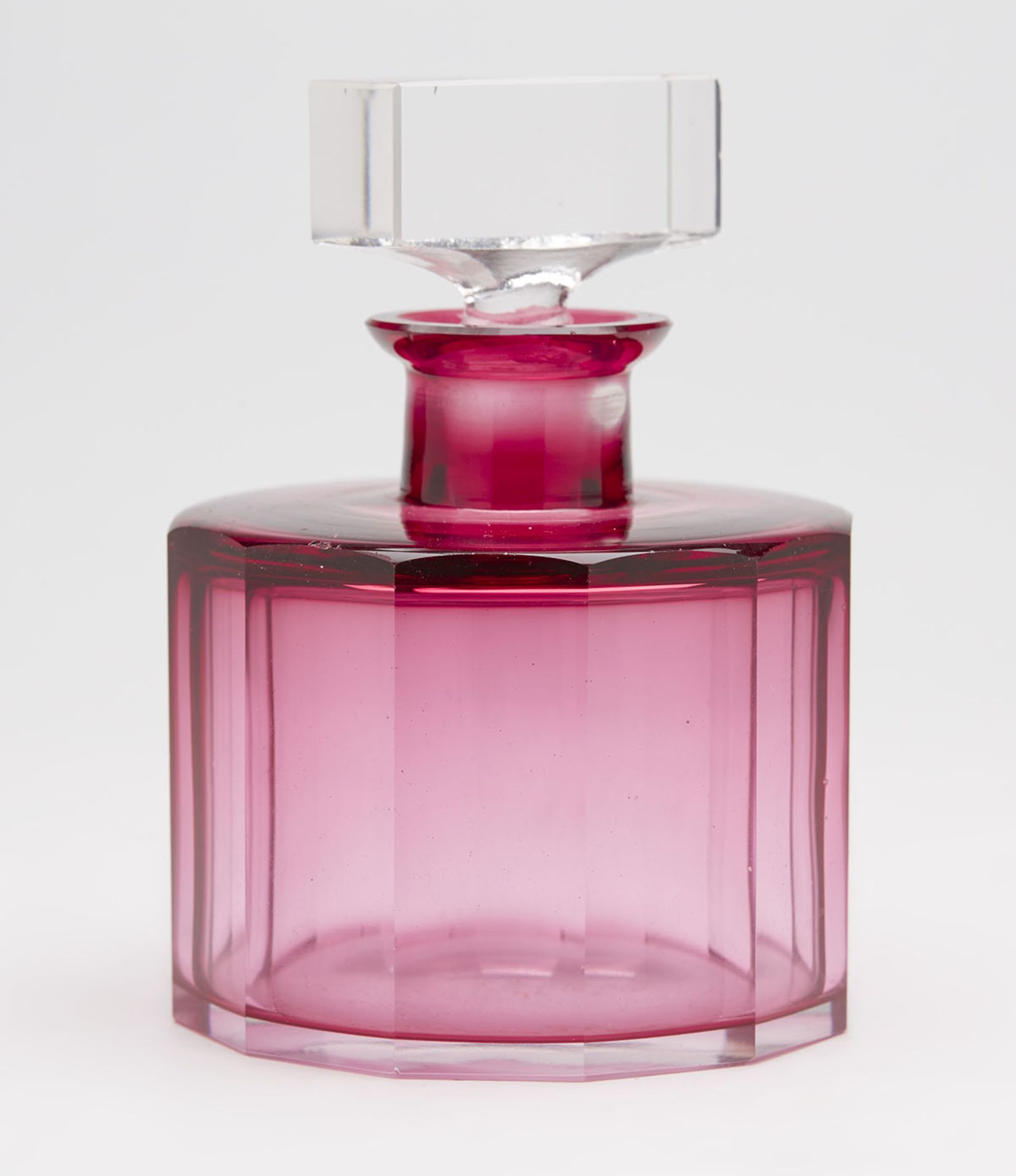 Art Deco Multi Sided Cranberry Glass Scent Bottle C.1920 - Bild 3 aus 7