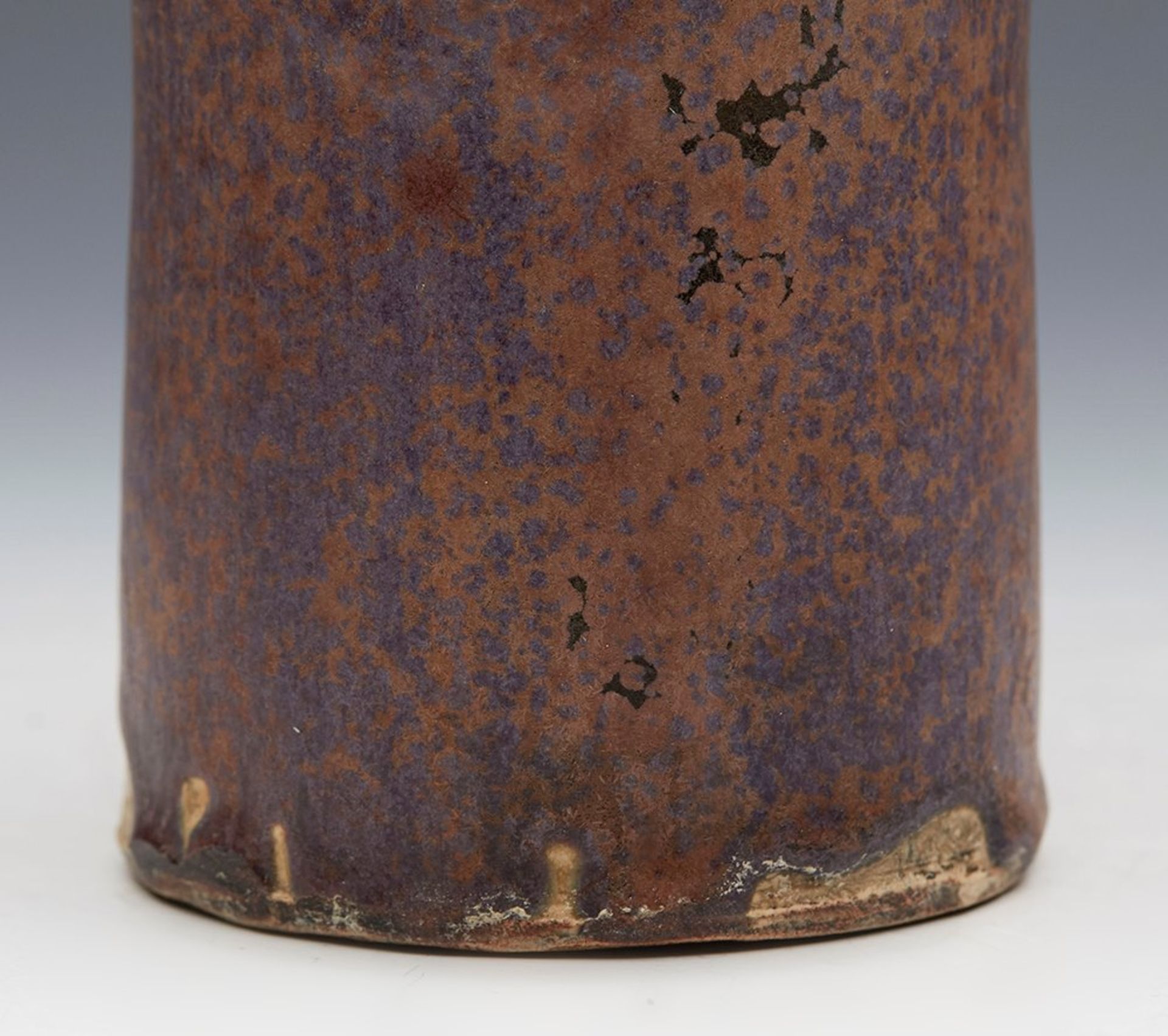 Studio Pottery Matt Glazed Vase Of Interesting Shape 20Th C. - Image 4 of 7