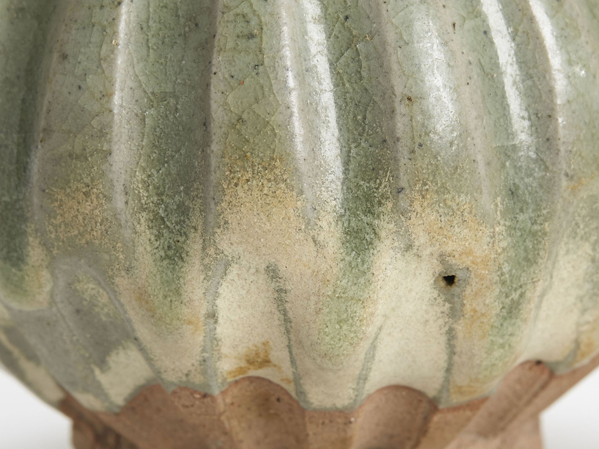 Antique Chinese Celadon Glazed Bottle Vase Song? 12/13Th C. - Bild 2 aus 7