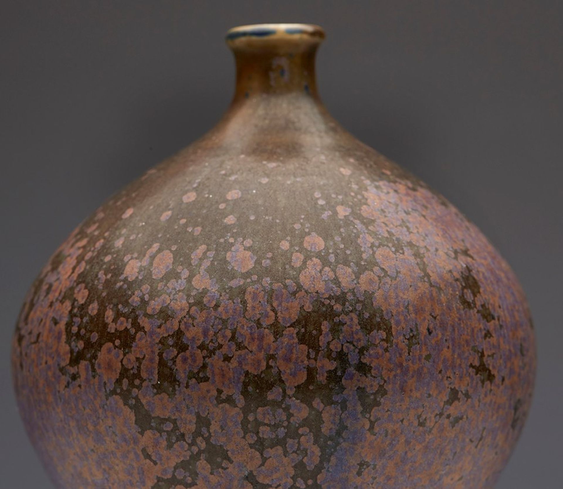 Studio Pottery Matt Glazed Vase Of Interesting Shape 20Th C. - Bild 2 aus 7