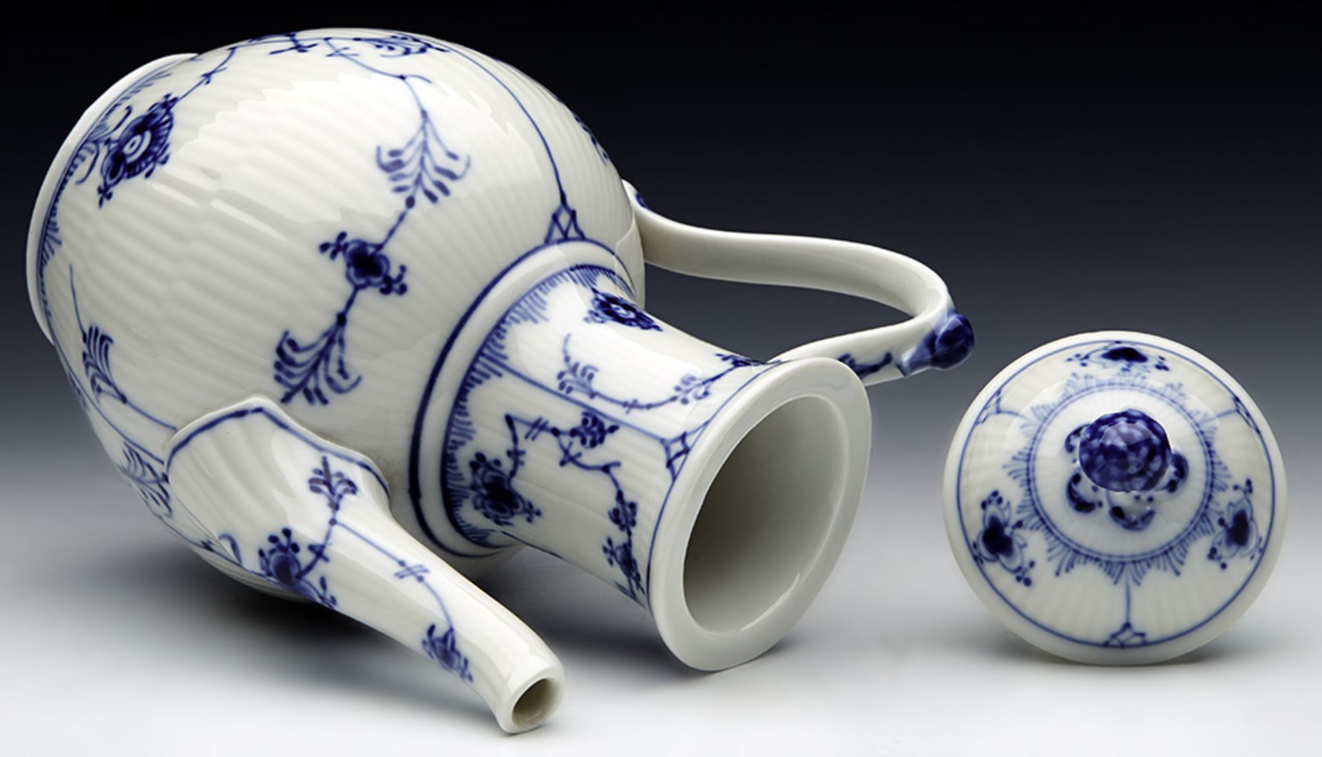 Antique Delft Chinoiserie Design Blue & White Vase 18Th C. - Image 11 of 13